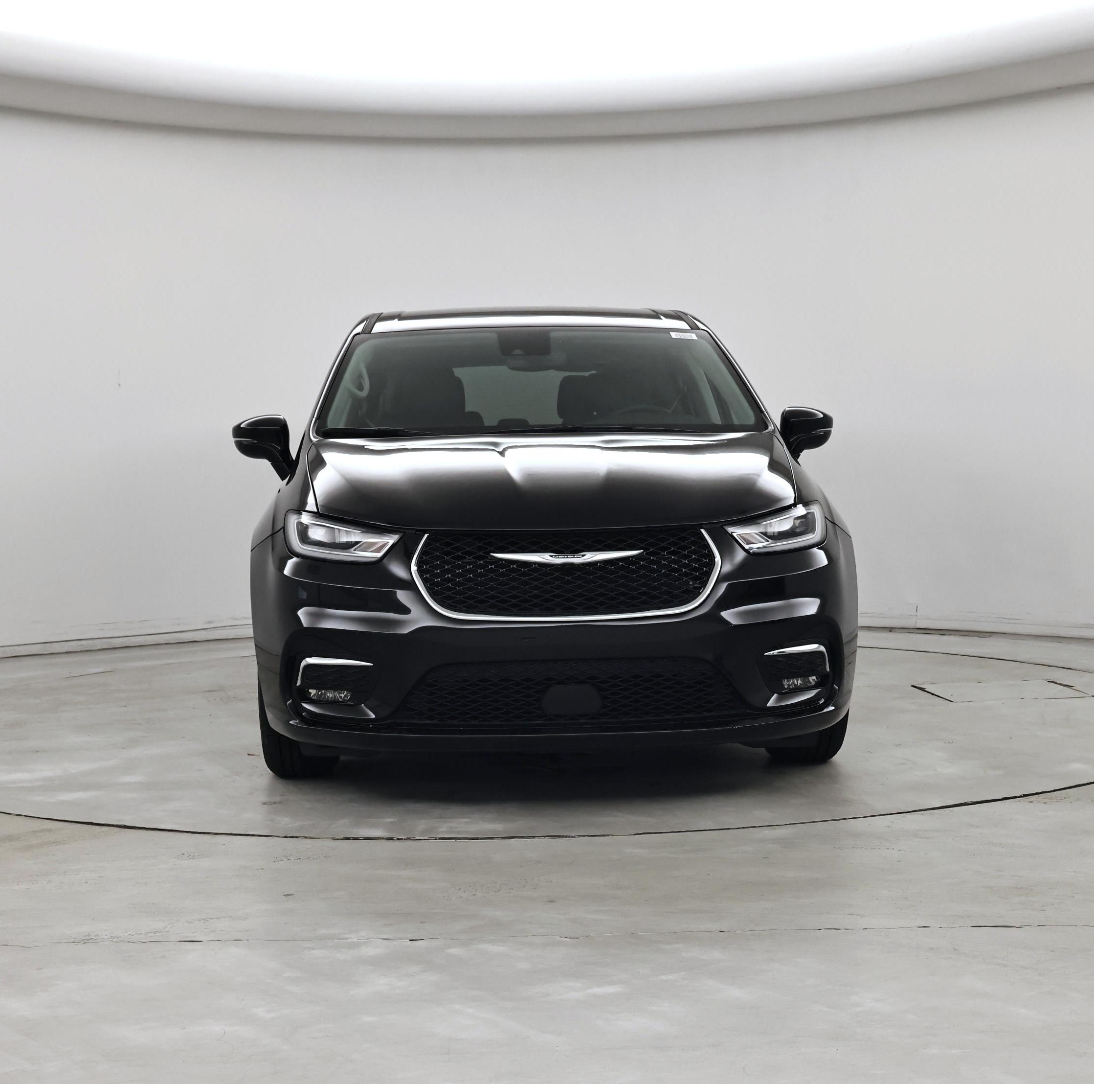 Thumbnail: 2024 Chrysler Pacifica - 5