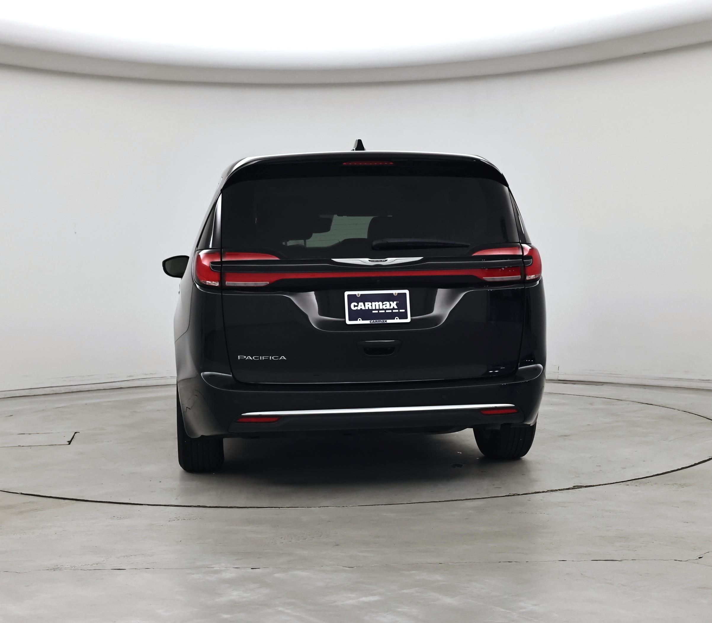 Thumbnail: 2024 Chrysler Pacifica - 6