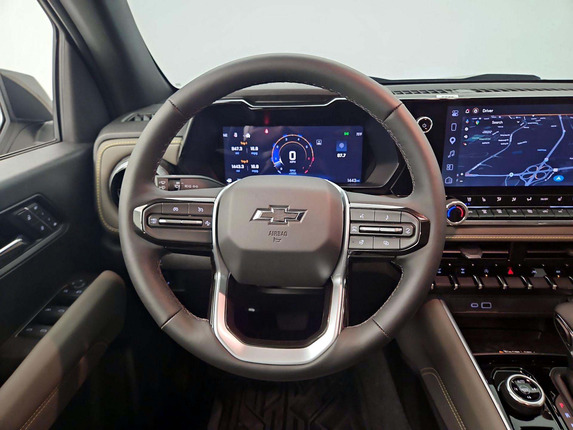 Thumbnail: 2026 Chevrolet Colorado - 10