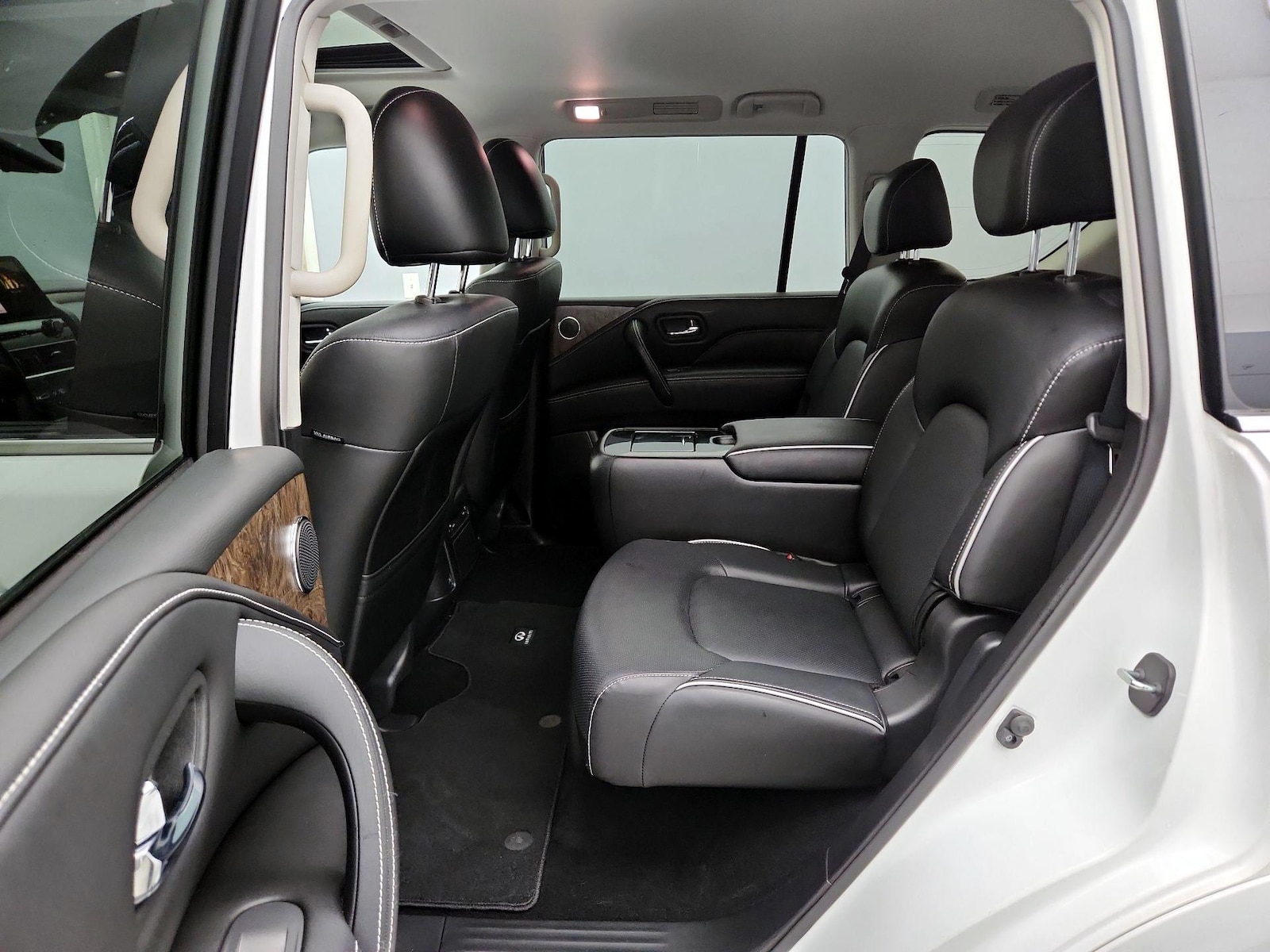 2023 INFINITI QX80 PREMIUM SELECT 4WD - Photo 22