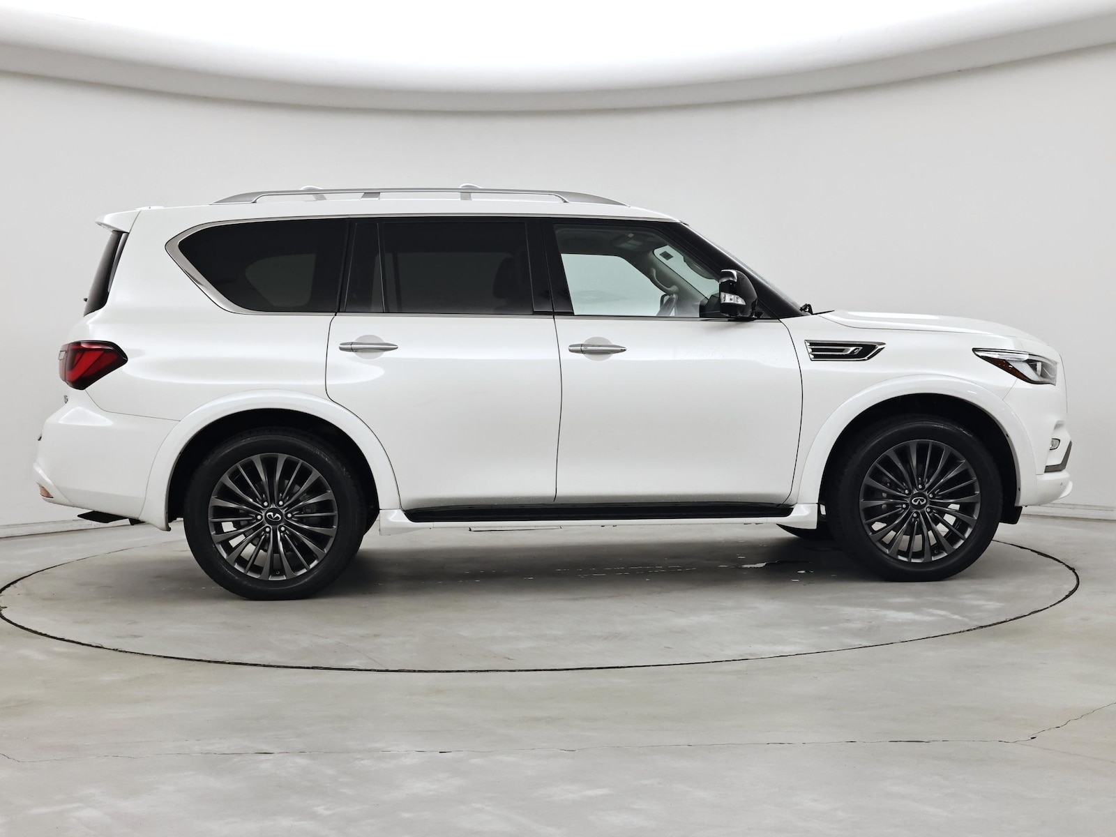 2023 INFINITI QX80 PREMIUM SELECT 4WD - Photo 8