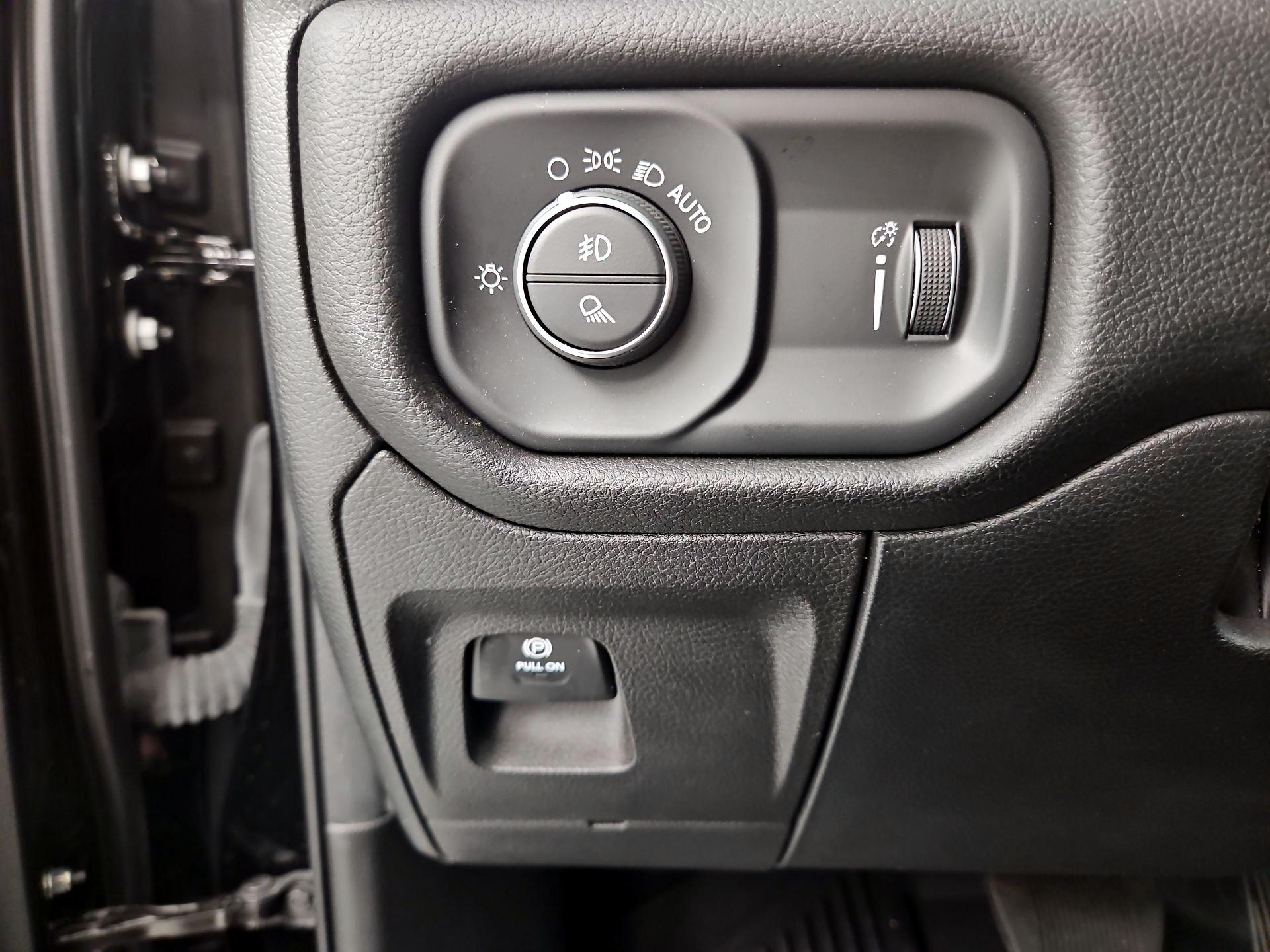 Thumbnail: 2024 RAM 1500 - 13