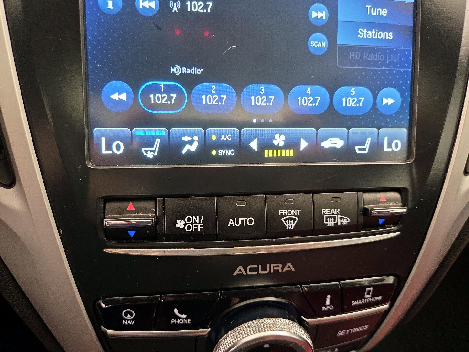 Thumbnail: 2019 Acura TLX - 17