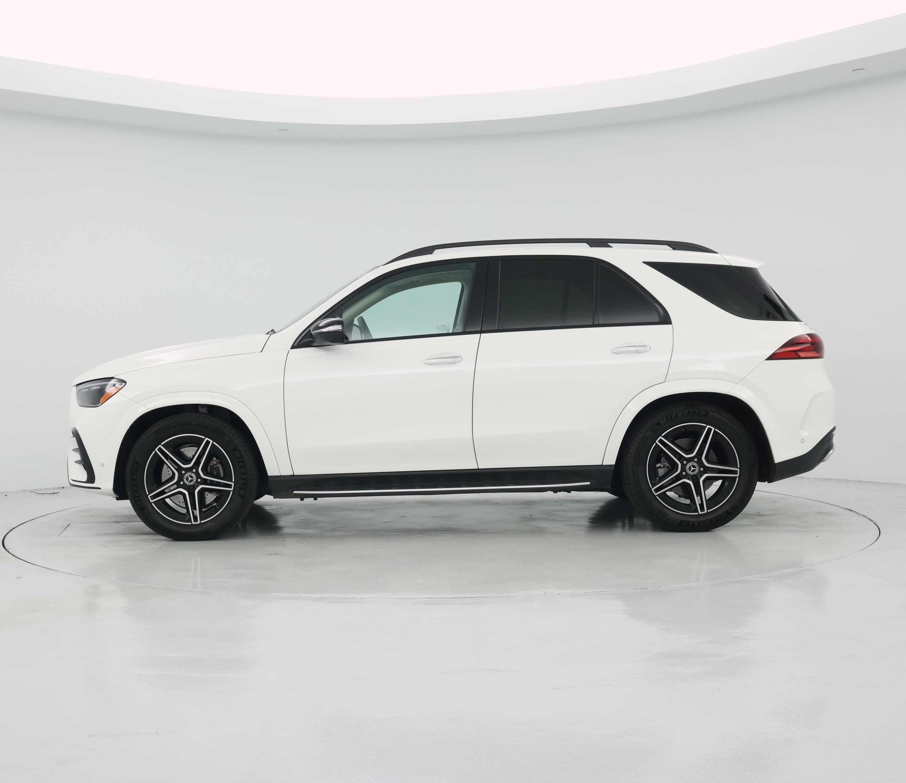 Thumbnail: 2024 Mercedes-Benz GLE - 3