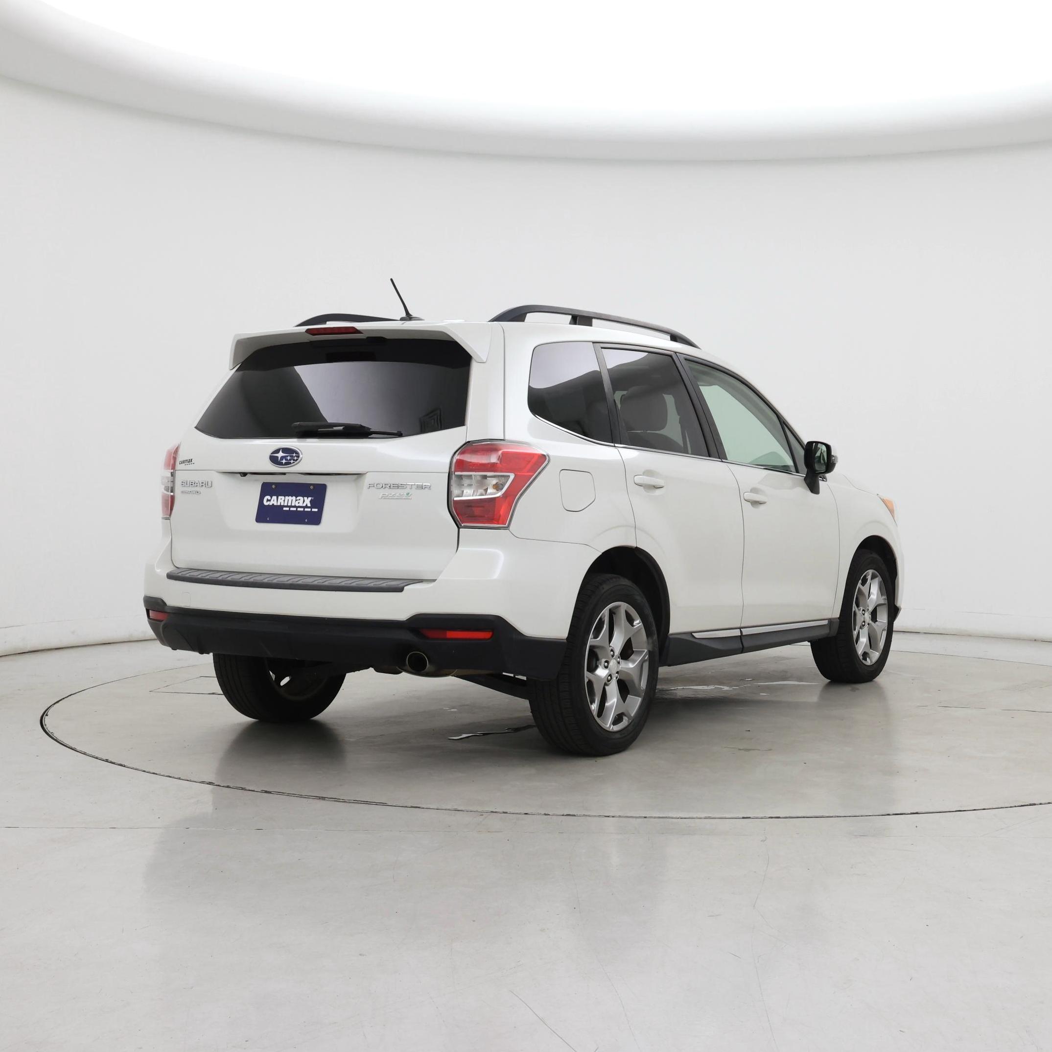 Thumbnail: 2015 Subaru Forester - 8