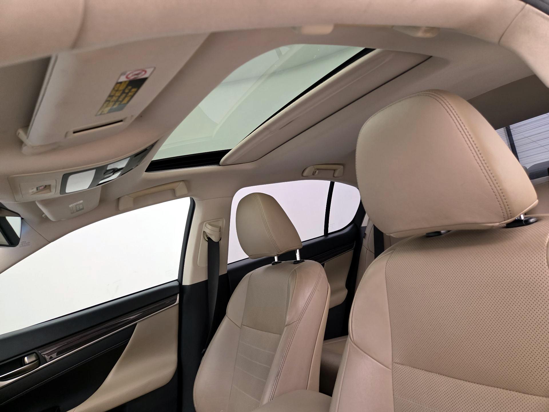 Thumbnail: 2016 Lexus GS - 19