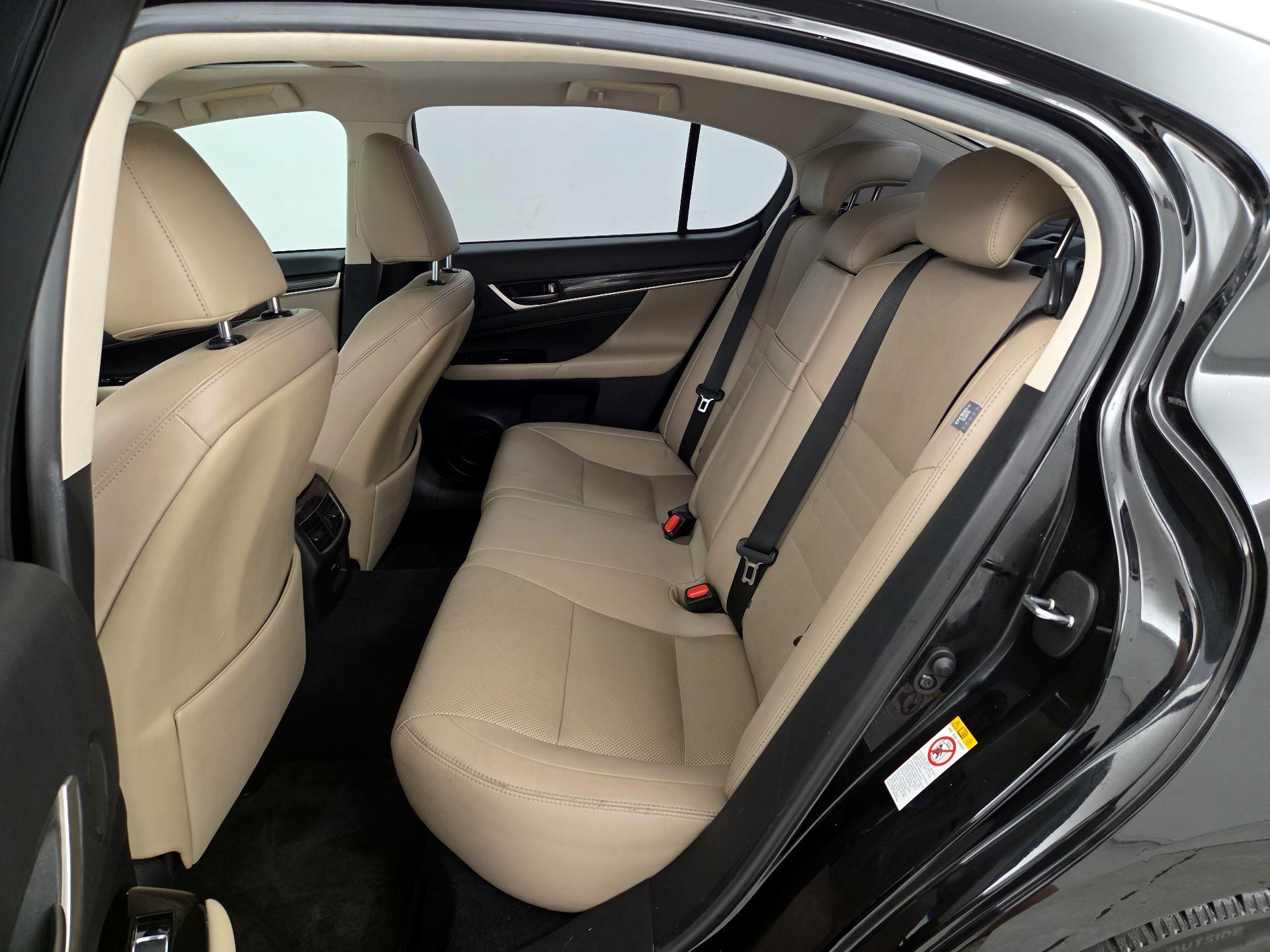 Thumbnail: 2016 Lexus GS - 20