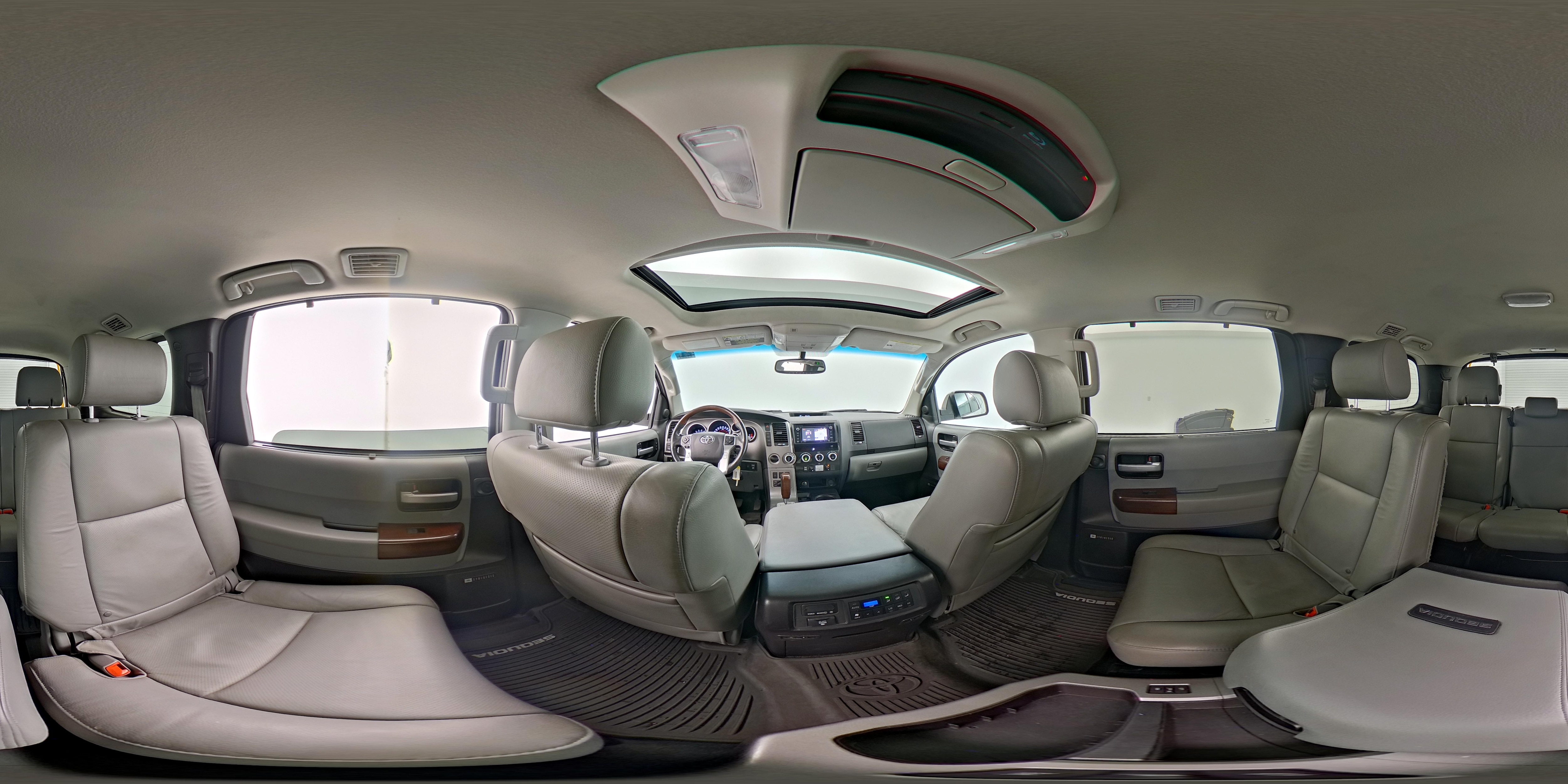 2016 Toyota Sequoia Platinum - Photo 30