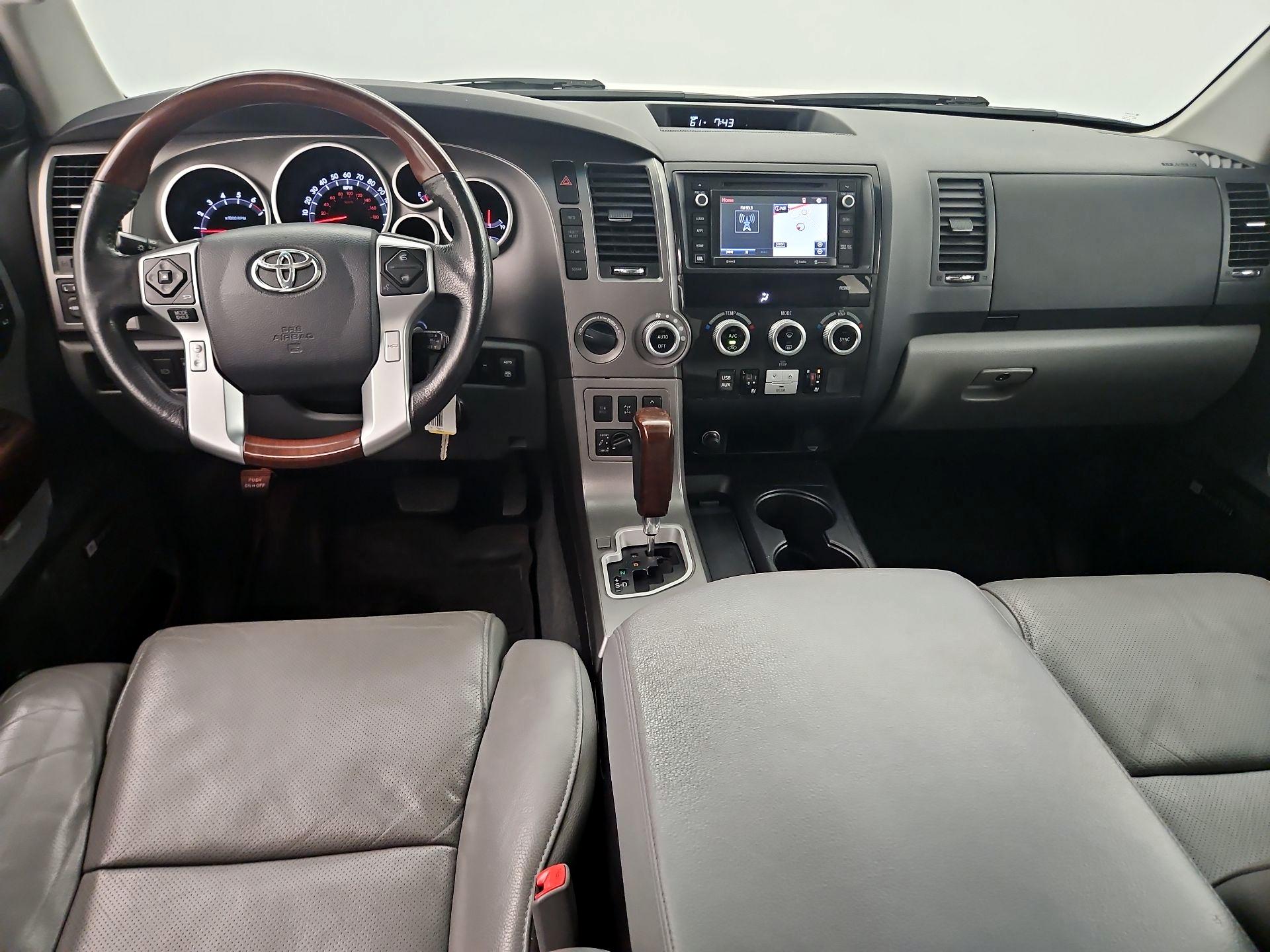 Thumbnail: 2016 Toyota Sequoia - 9