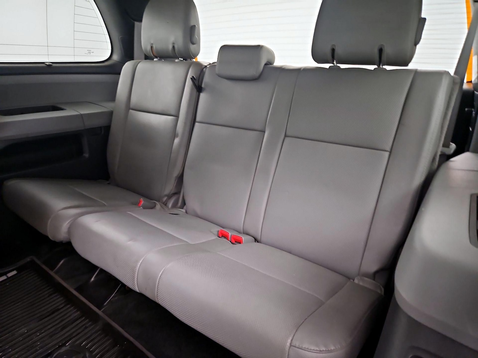 2016 Toyota Sequoia Platinum - Photo 22