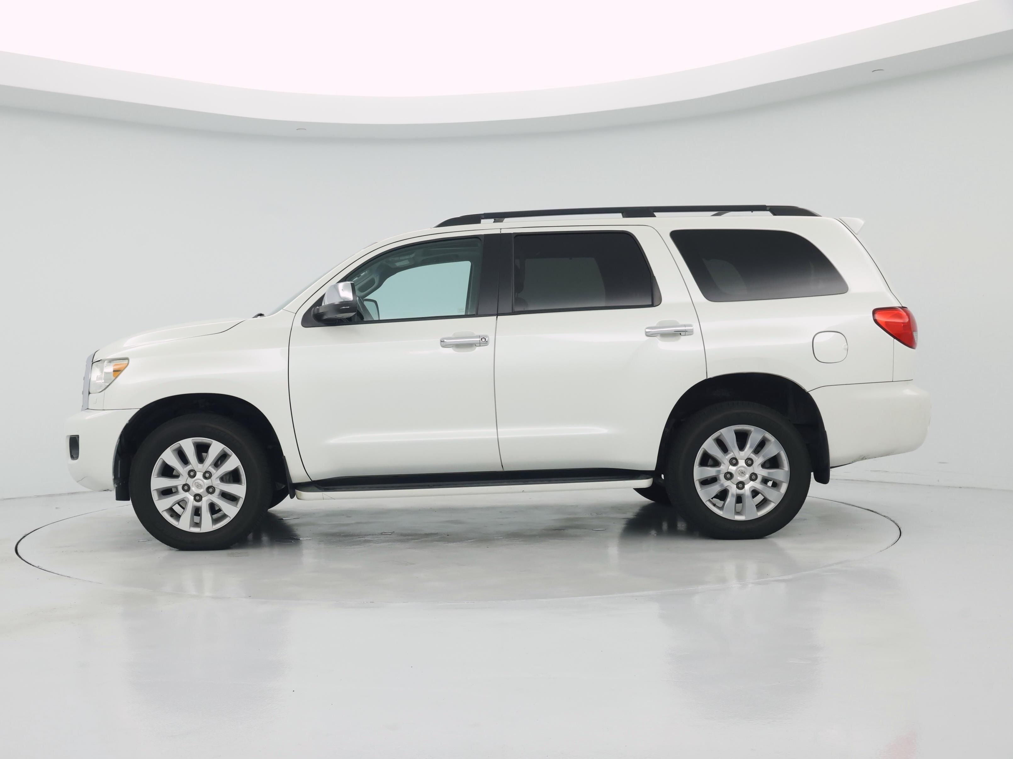 Thumbnail: 2016 Toyota Sequoia - 3