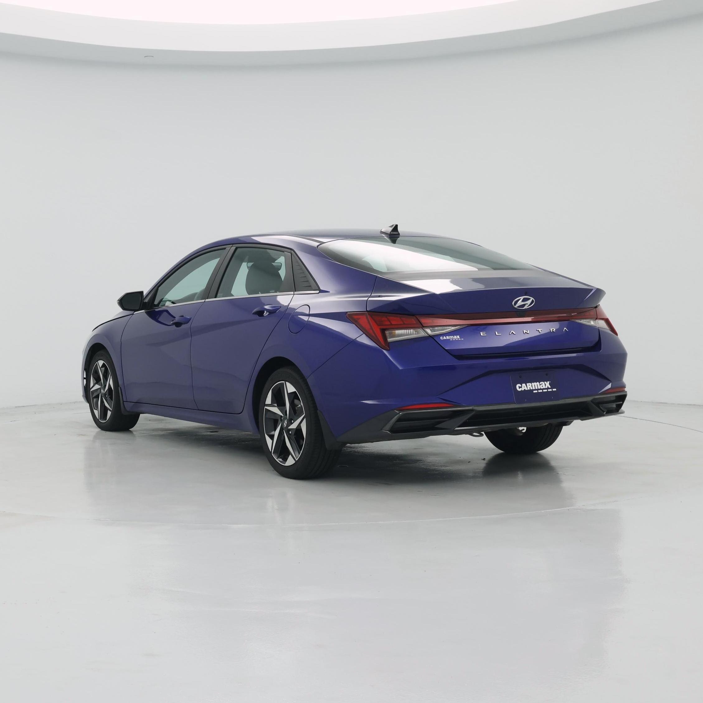 Thumbnail: 2022 Hyundai Elantra - 2