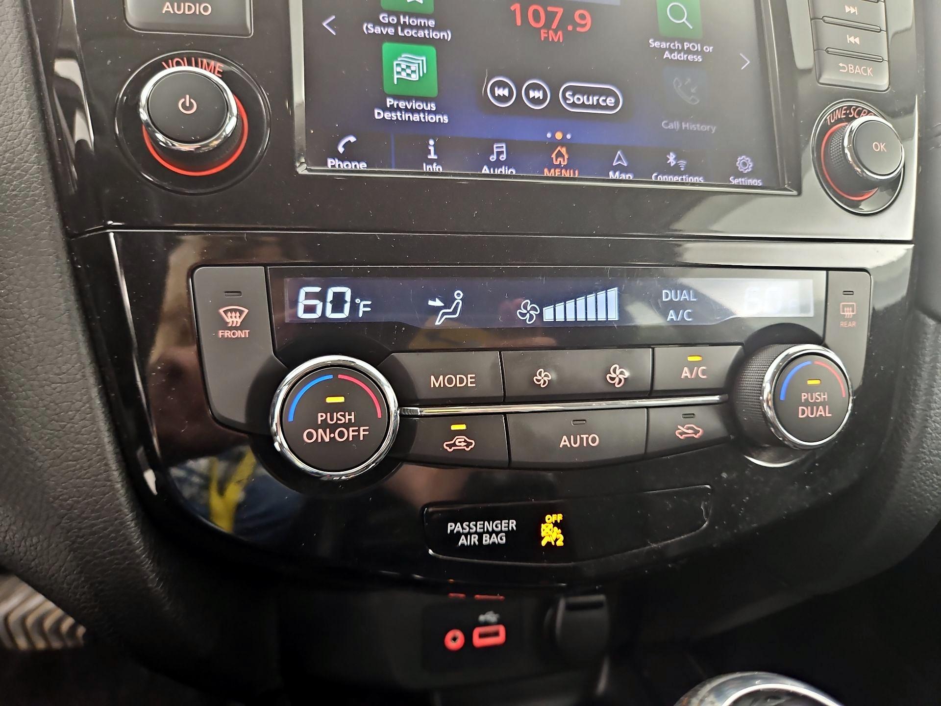 Thumbnail: 2020 Nissan Rogue - 17