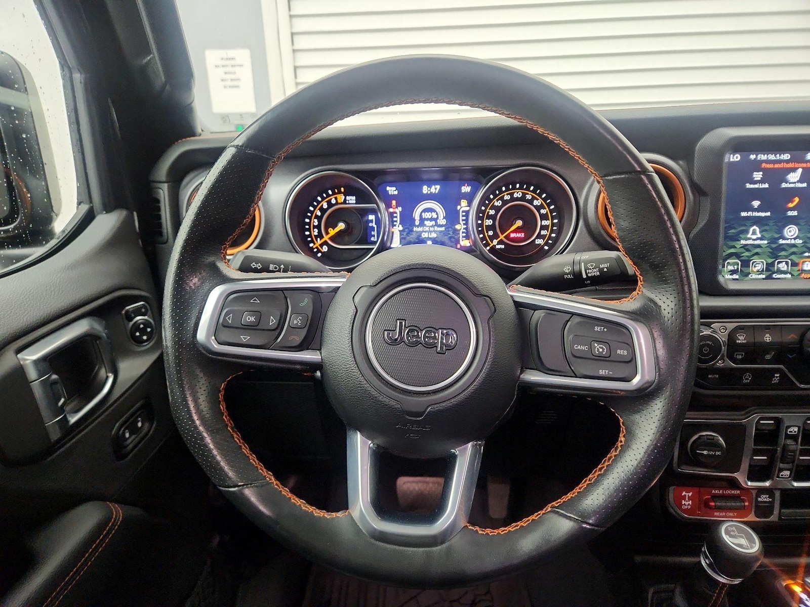 2023 Jeep Gladiator Mojave - Photo 11