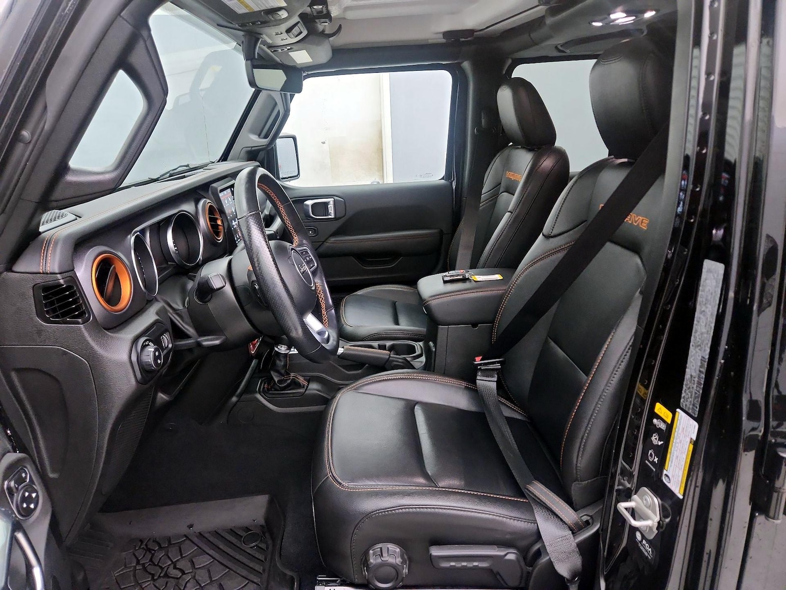 2023 Jeep Gladiator Mojave - Photo 12
