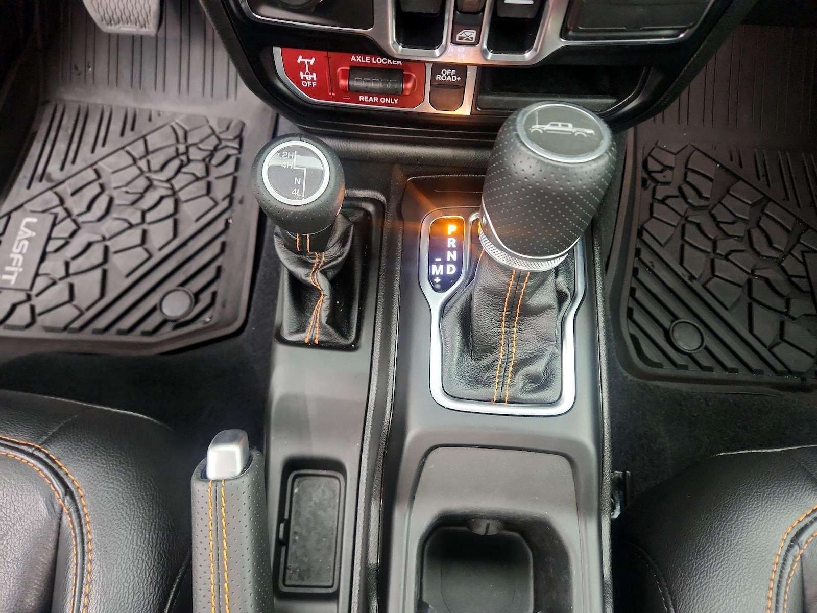 2023 Jeep Gladiator Mojave - Photo 19