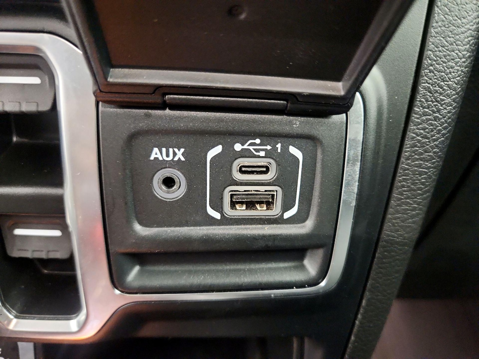 2023 Jeep Gladiator Mojave - Photo 20