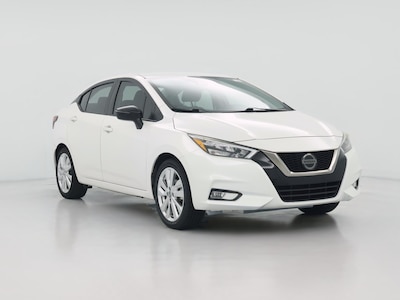 2020 Nissan Versa SR