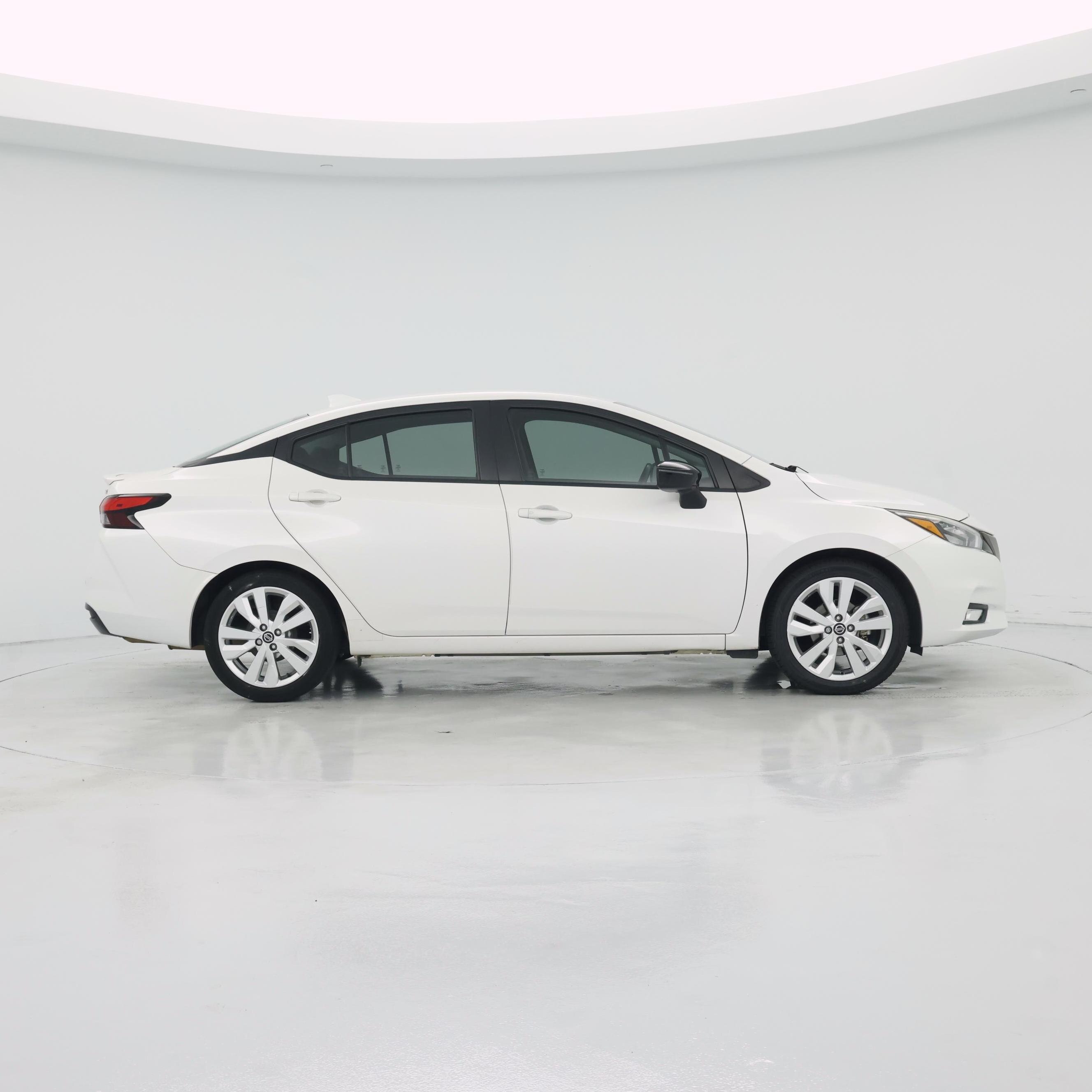 Thumbnail: 2020 Nissan Versa - 7