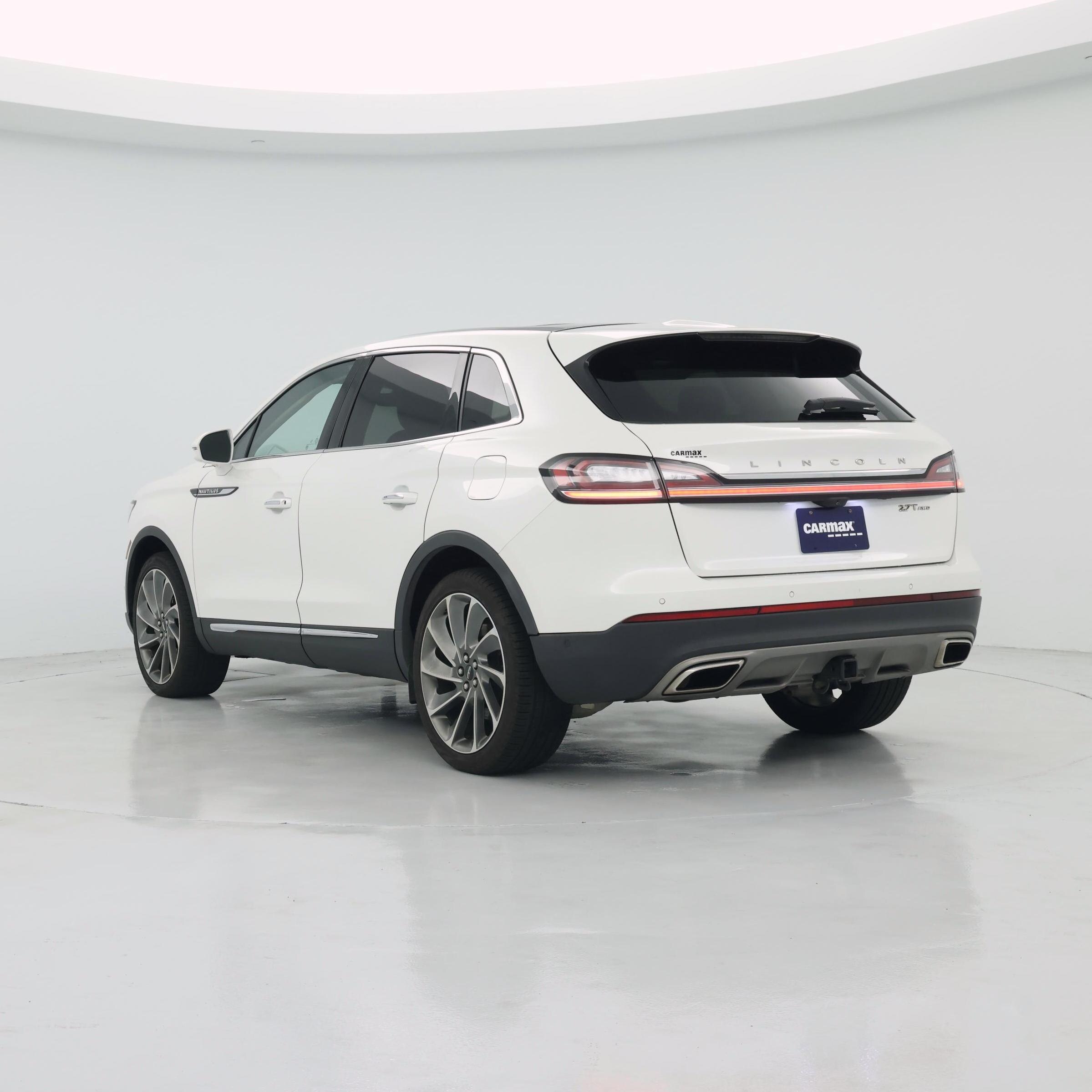 Thumbnail: 2020 Lincoln Nautilus - 2