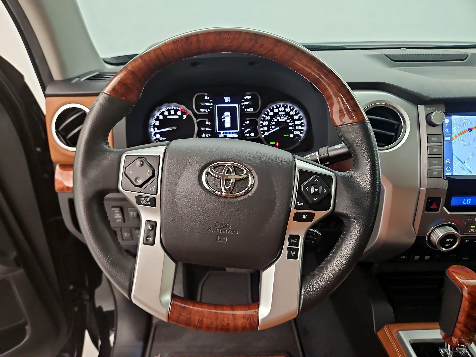Thumbnail: 2021 Toyota Tundra - 10