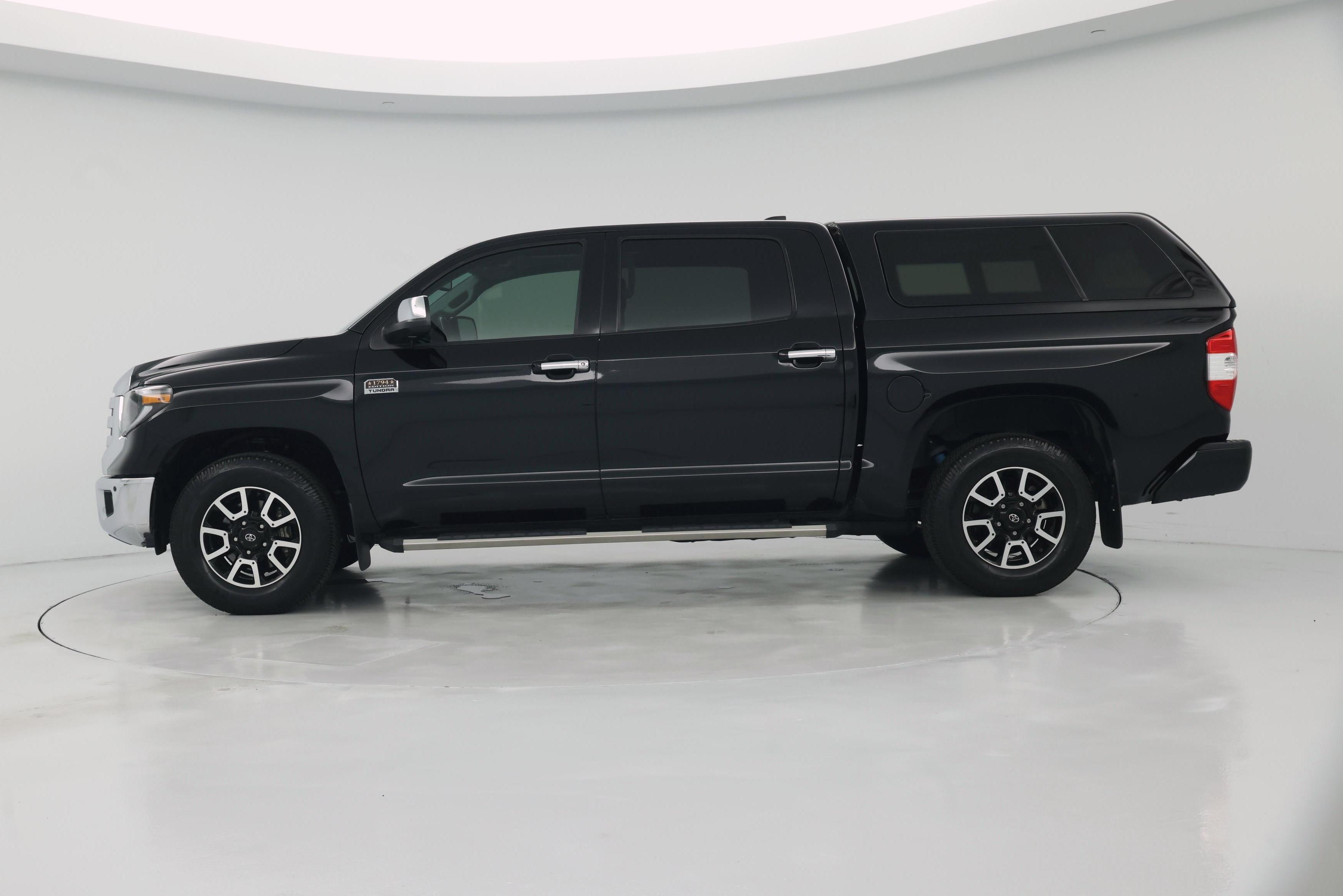 Thumbnail: 2021 Toyota Tundra - 3