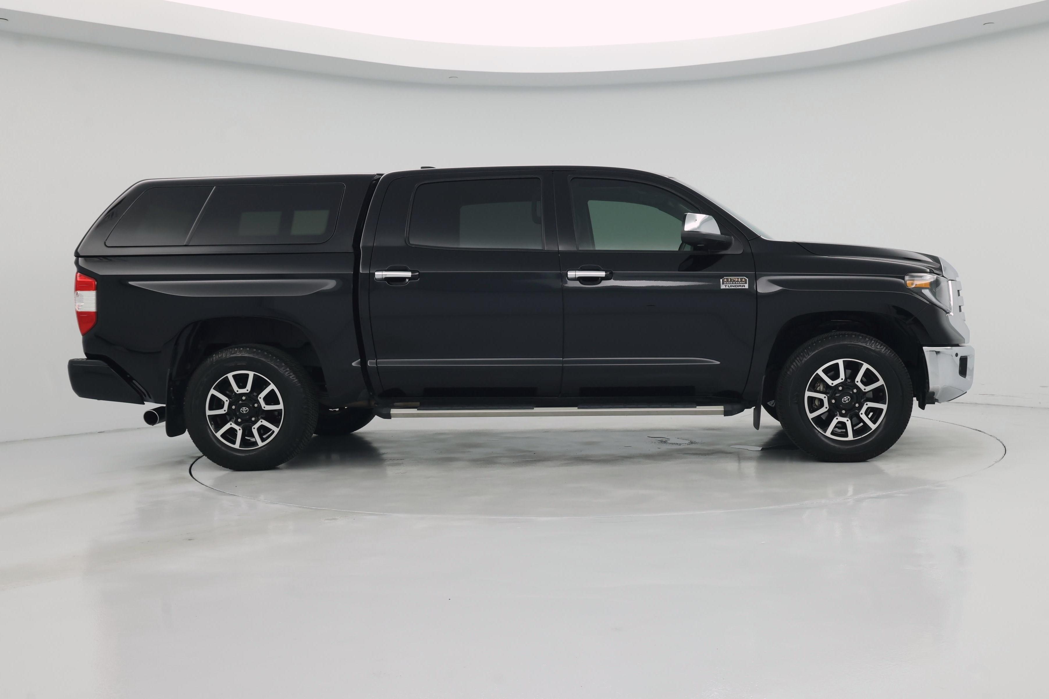 Thumbnail: 2021 Toyota Tundra - 7