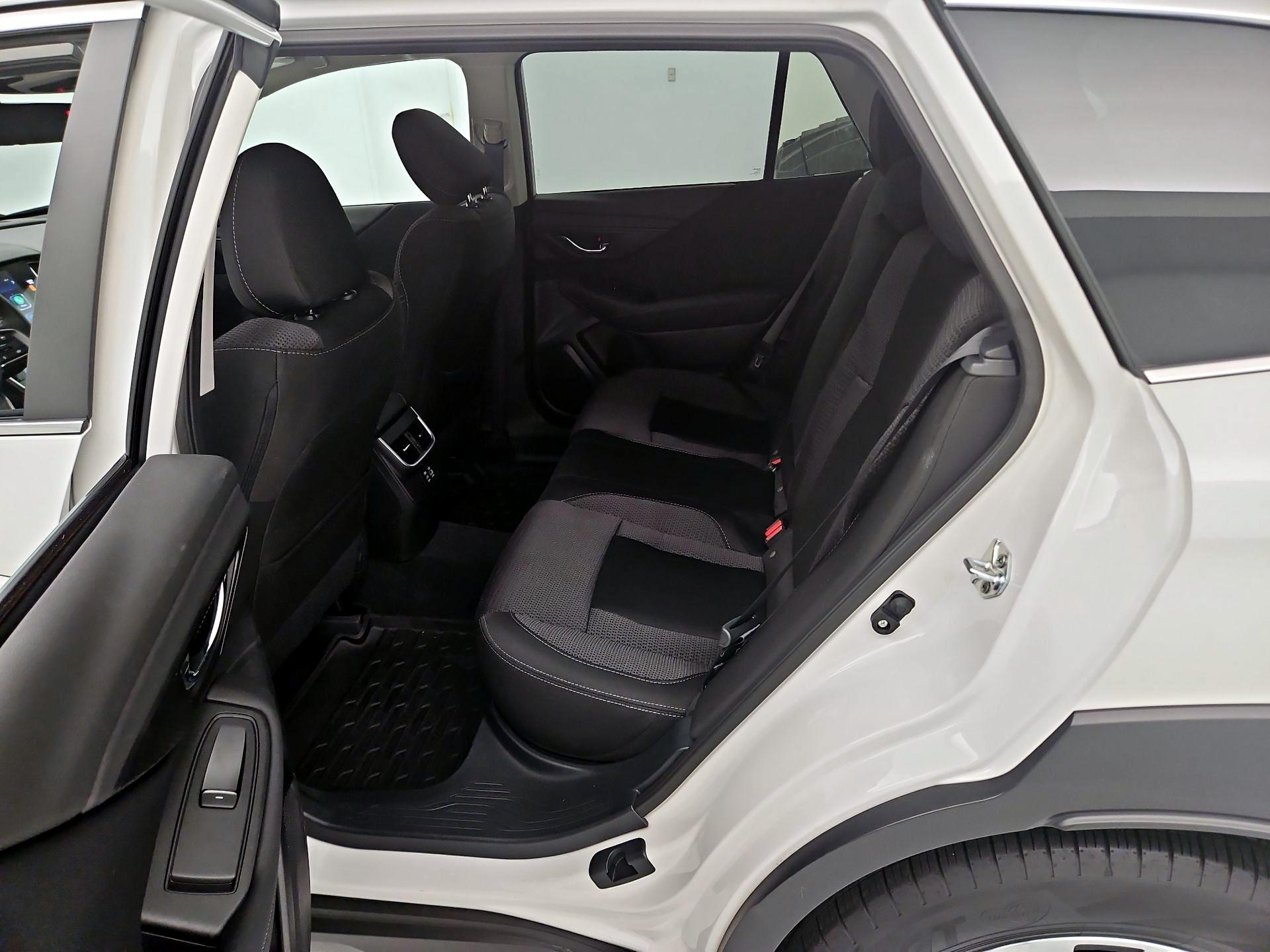 Thumbnail: 2025 Subaru Outback - 18