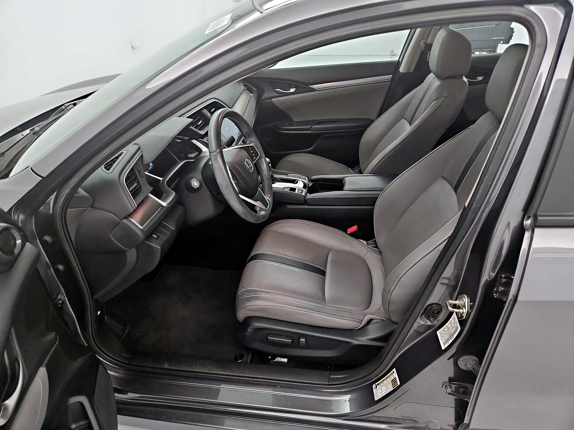 Thumbnail: 2017 Honda Civic - 11