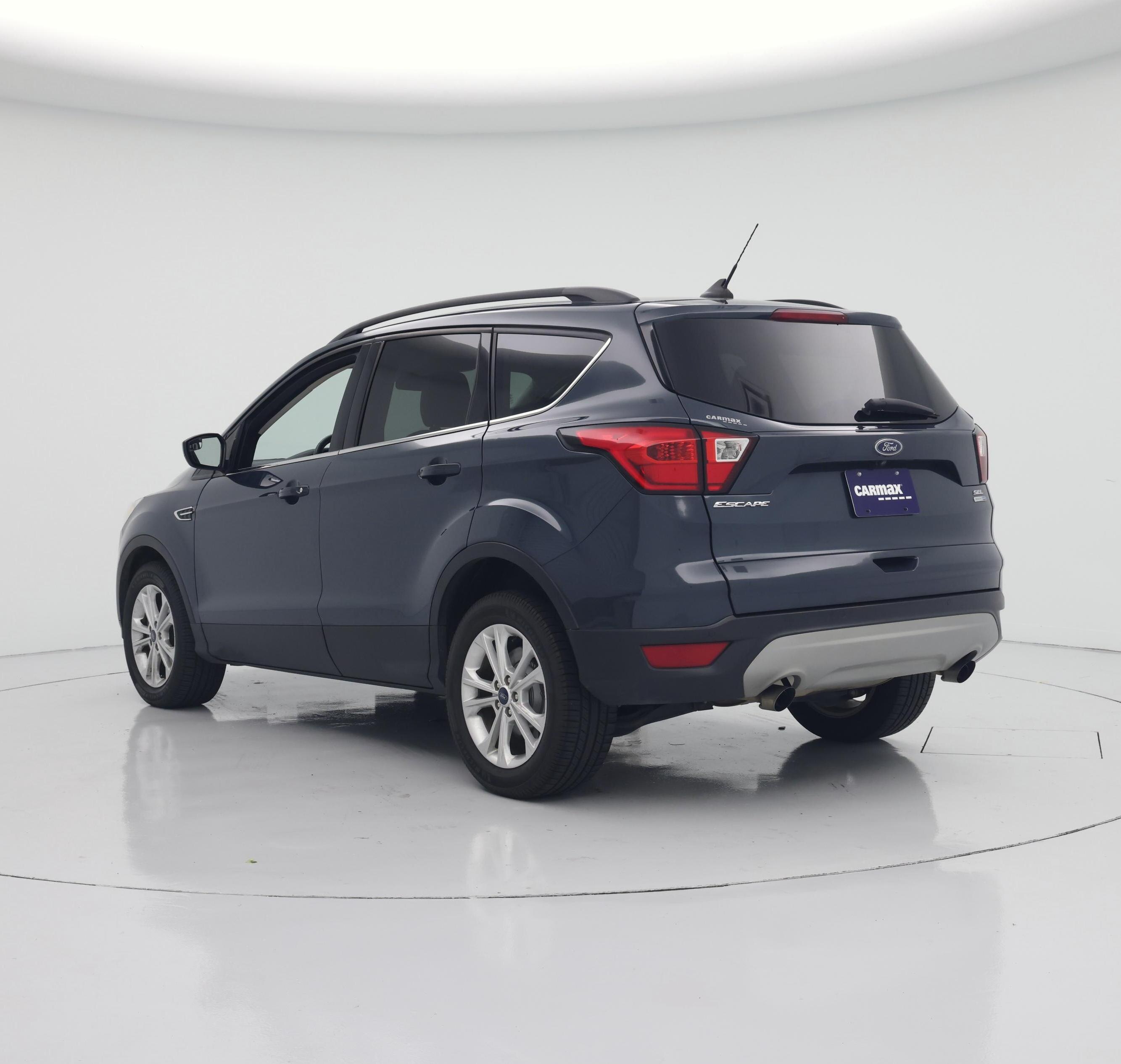Thumbnail: 2019 Ford Escape - 2