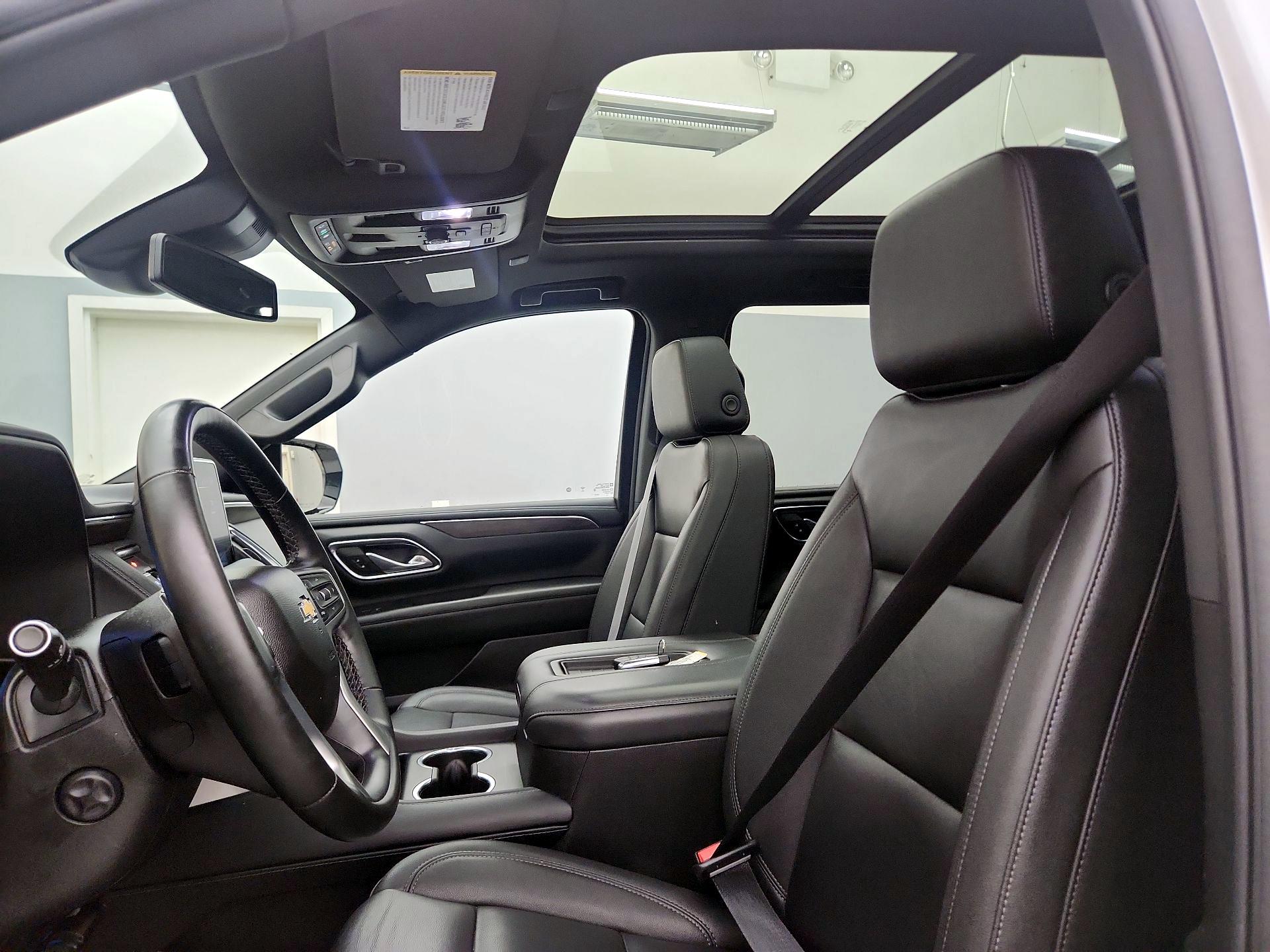 Thumbnail: 2023 Chevrolet Suburban - 20