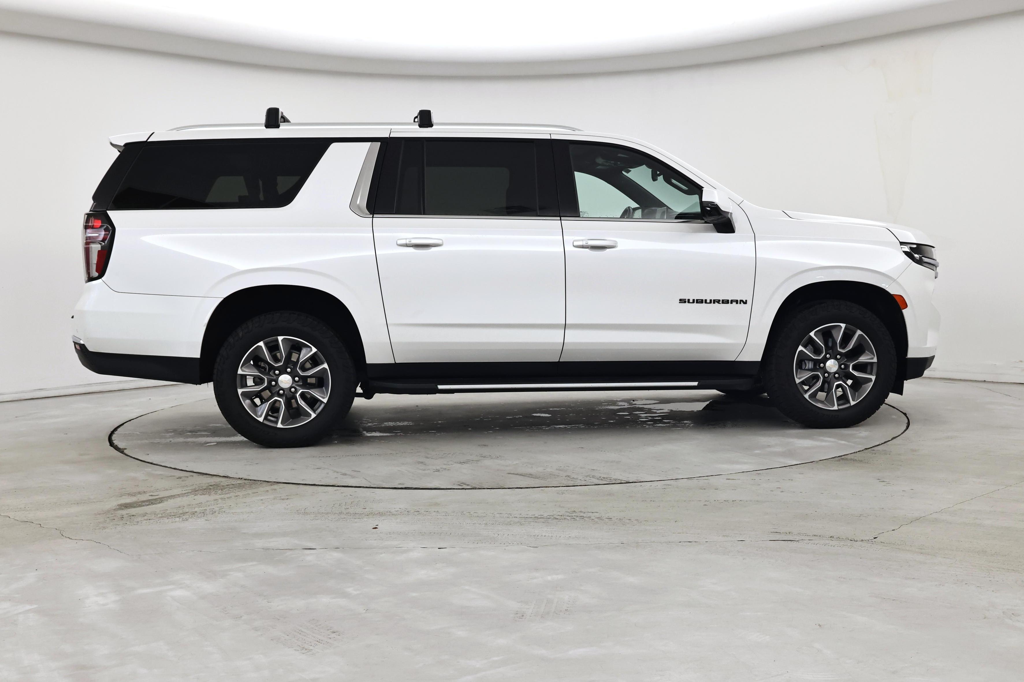 Thumbnail: 2023 Chevrolet Suburban - 7