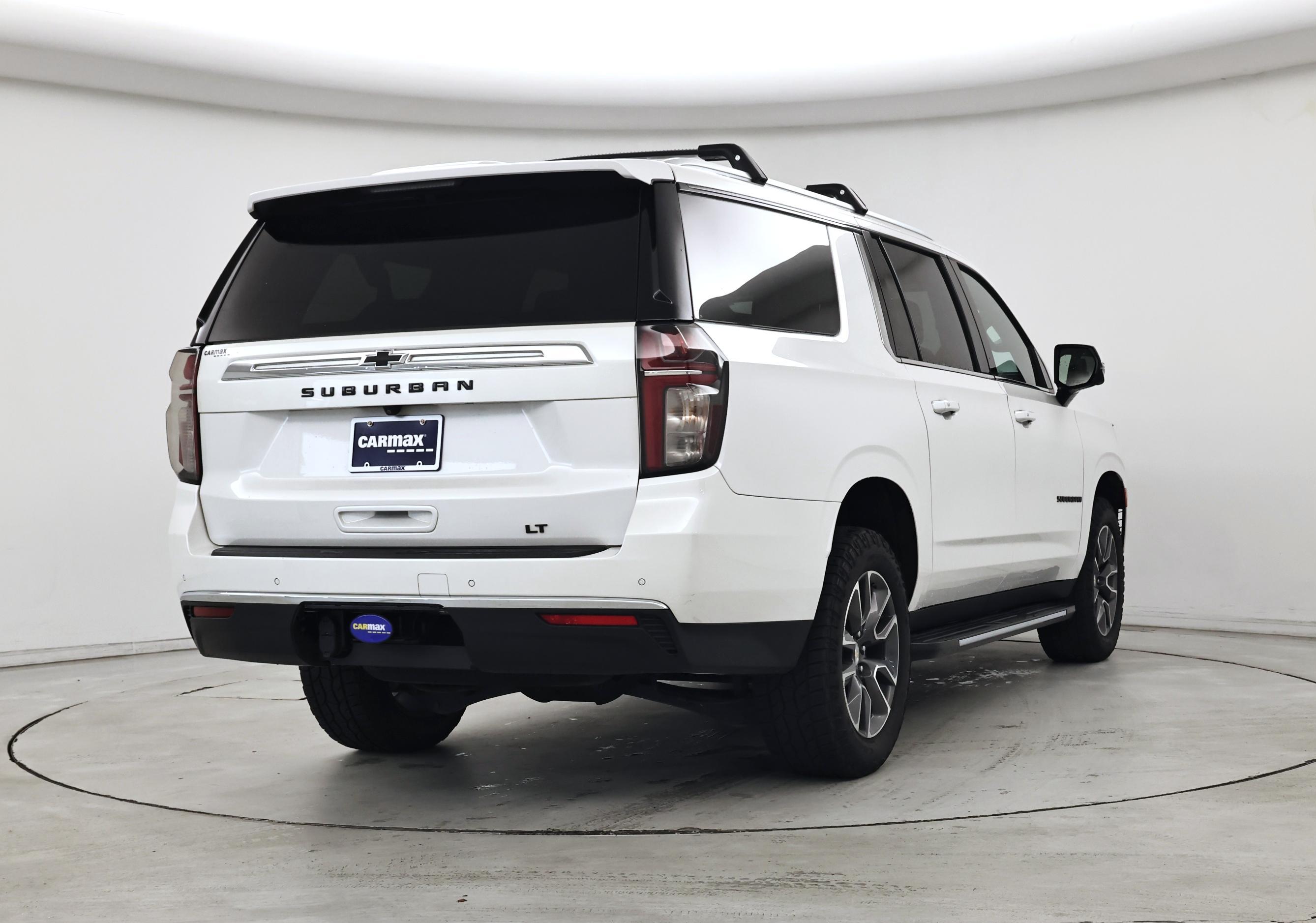 Thumbnail: 2023 Chevrolet Suburban - 8
