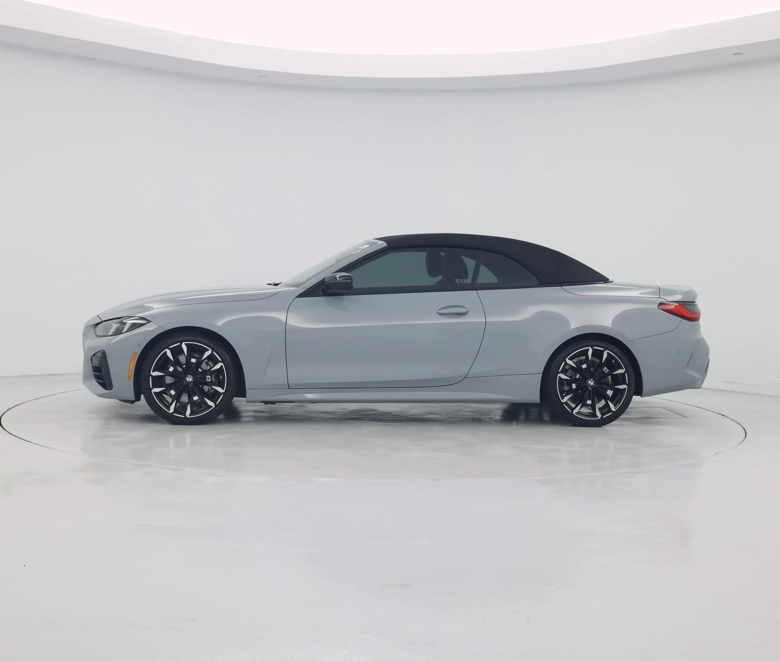 Thumbnail: 2025 BMW 4 Series - 3