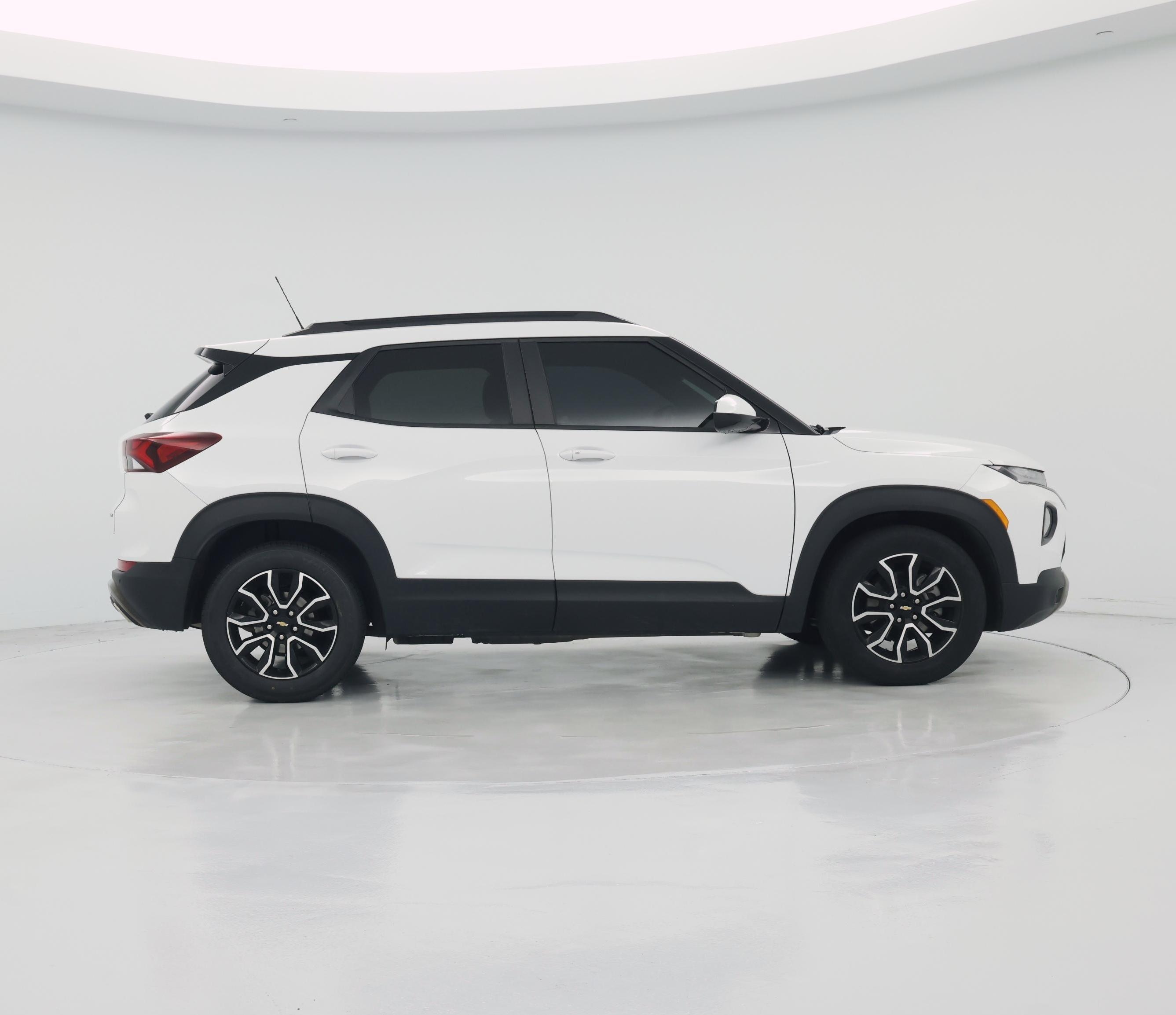 Thumbnail: 2022 Chevrolet TrailBlazer - 7