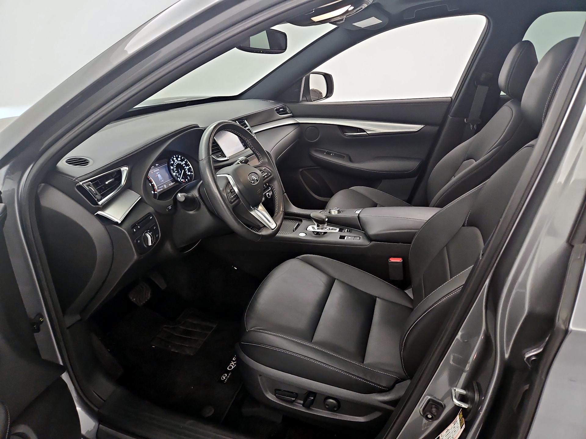 Thumbnail: 2020 INFINITI QX50 - 11