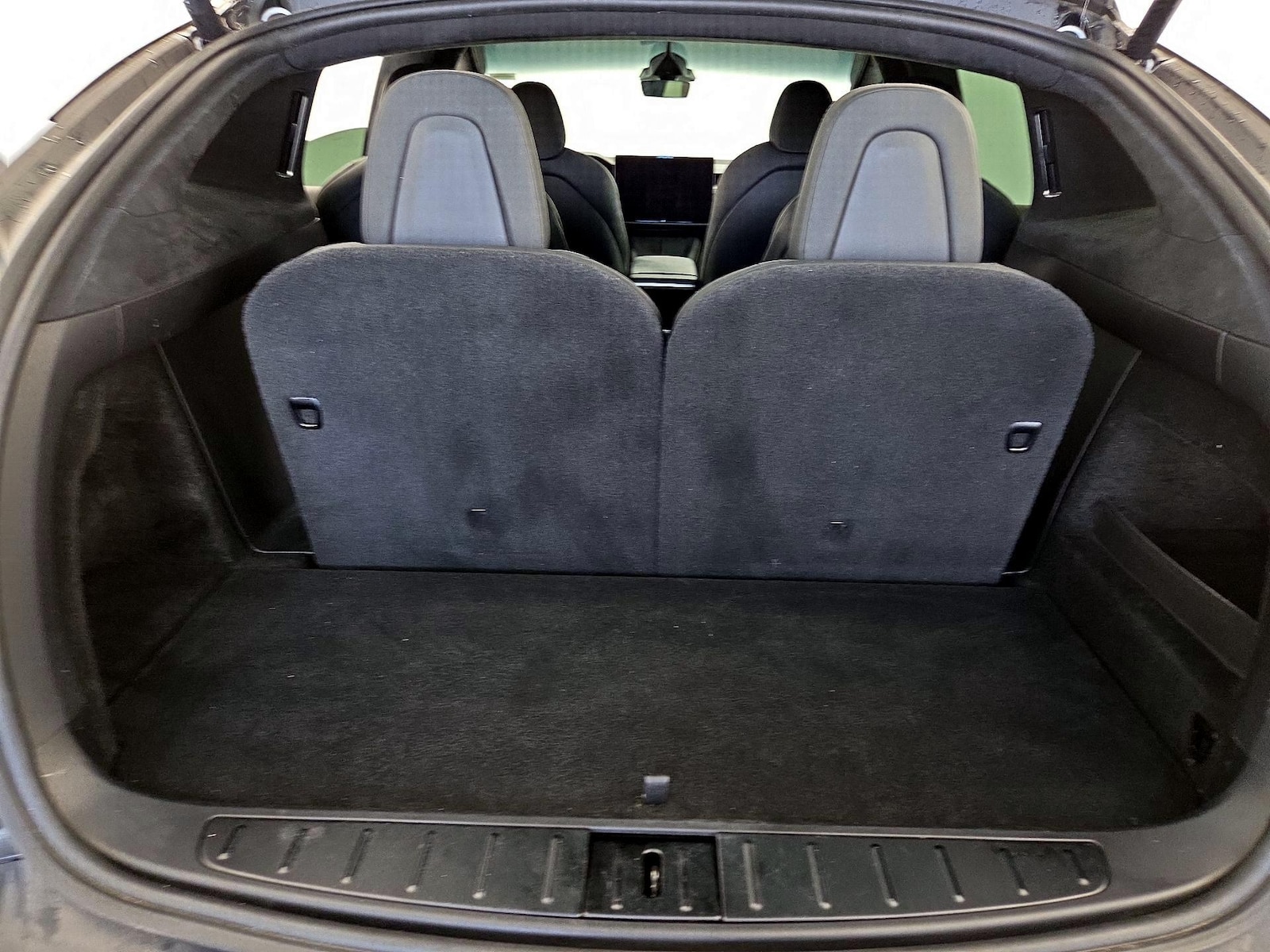 2023 Tesla Model X Long Range - Photo 21