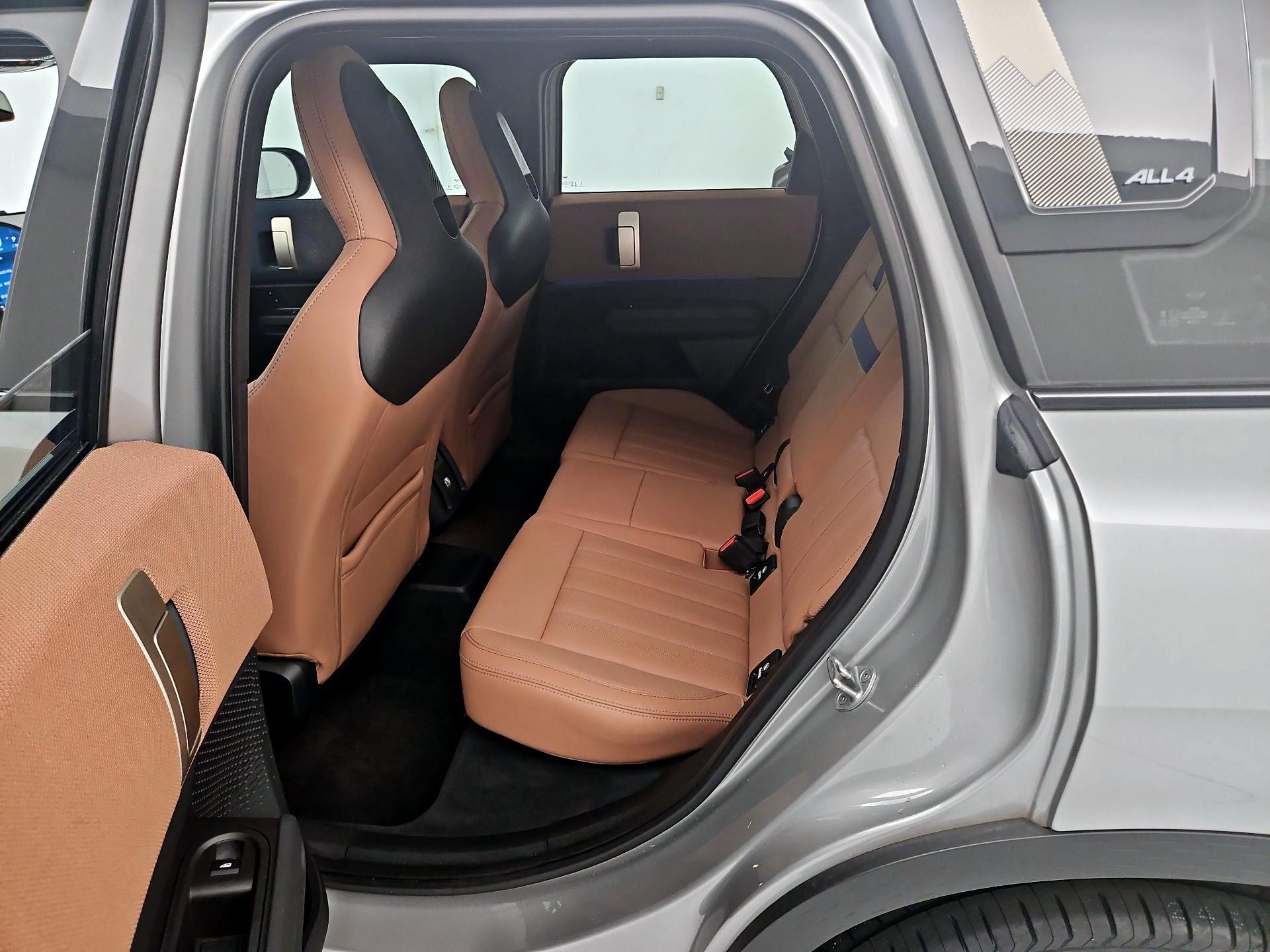 Thumbnail: 2025 MINI Cooper Countryman - 19