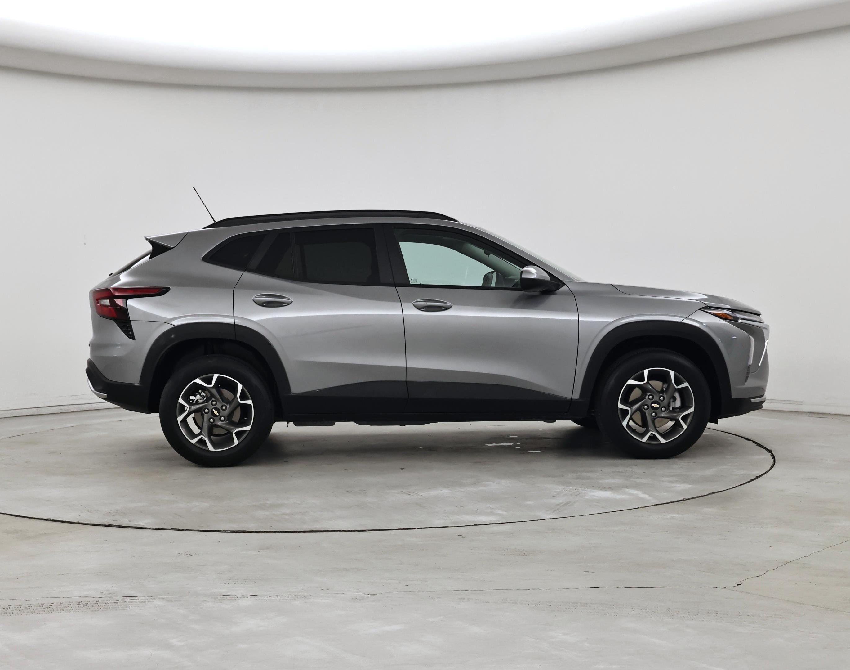 Thumbnail: 2025 Chevrolet Trax - 7