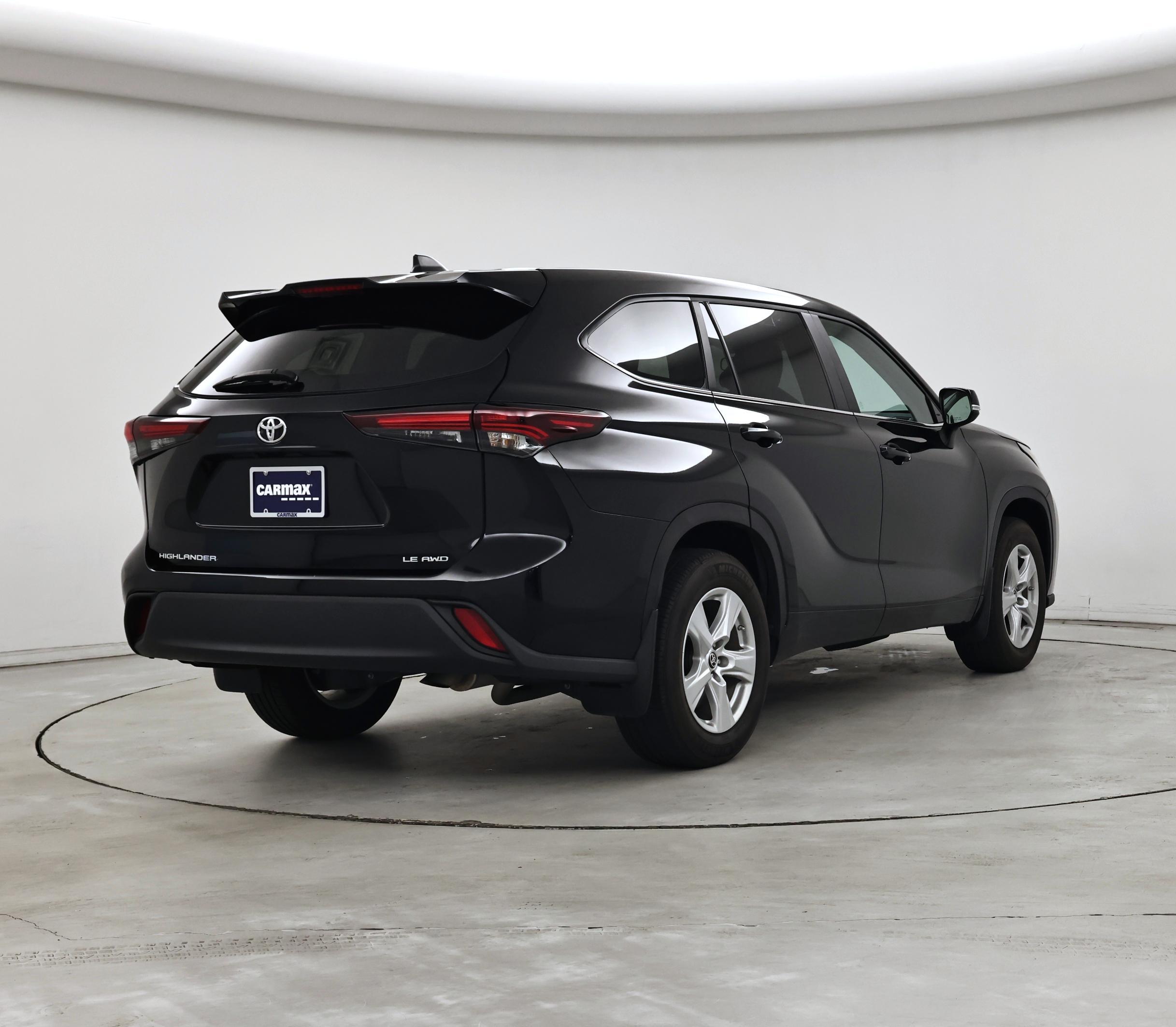 Thumbnail: 2024 Toyota Highlander - 8