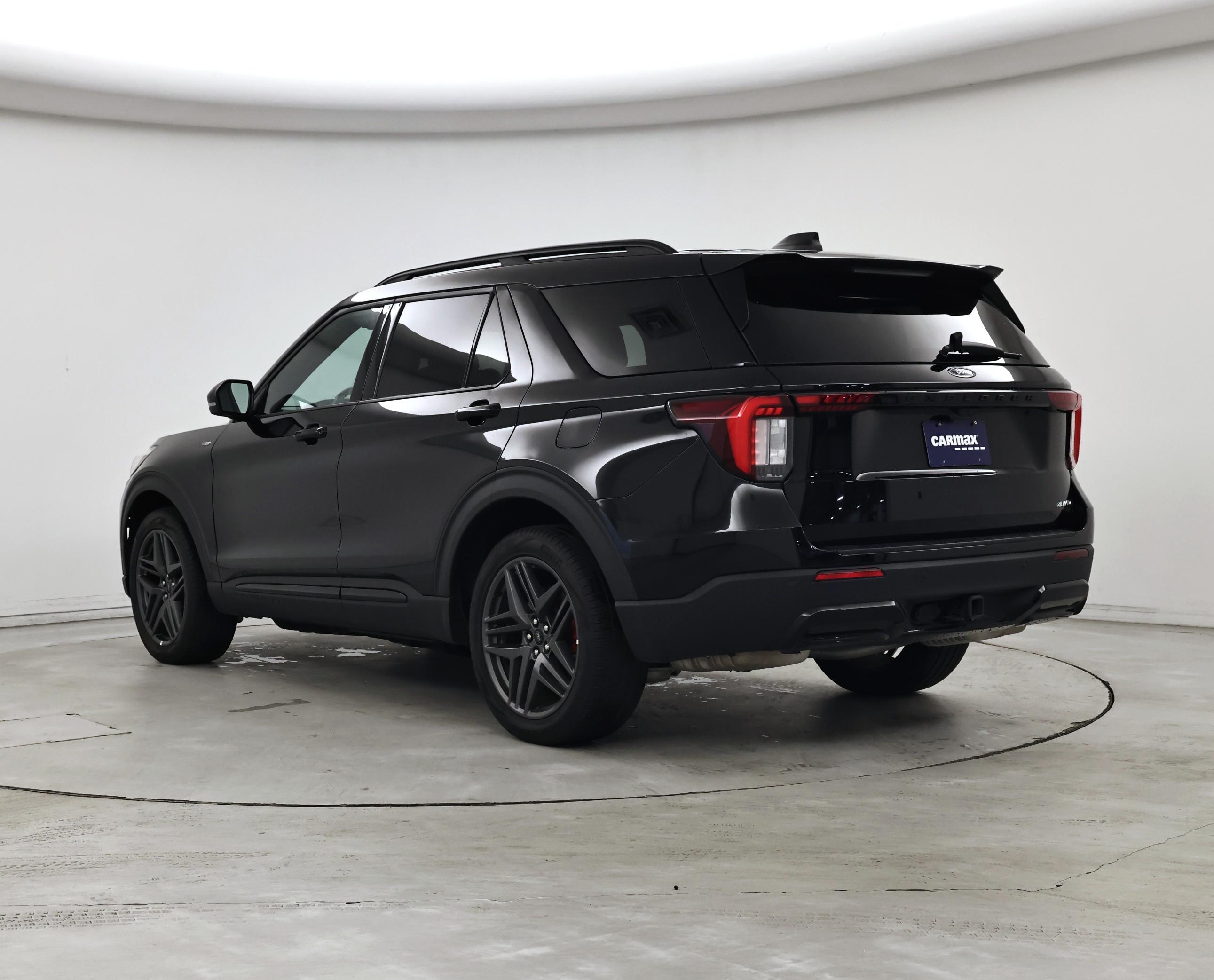 Thumbnail: 2025 Ford Explorer - 2