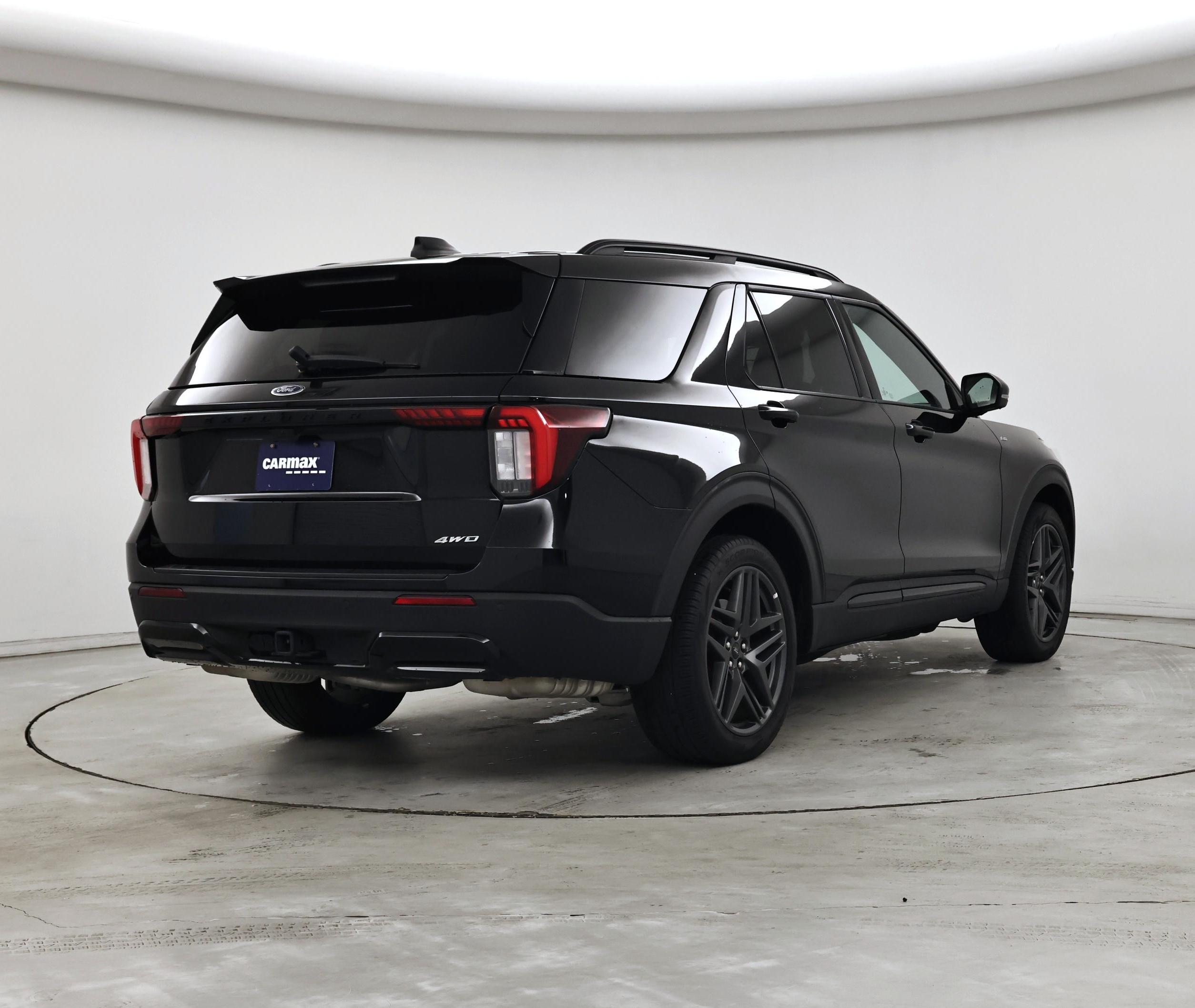 Thumbnail: 2025 Ford Explorer - 8