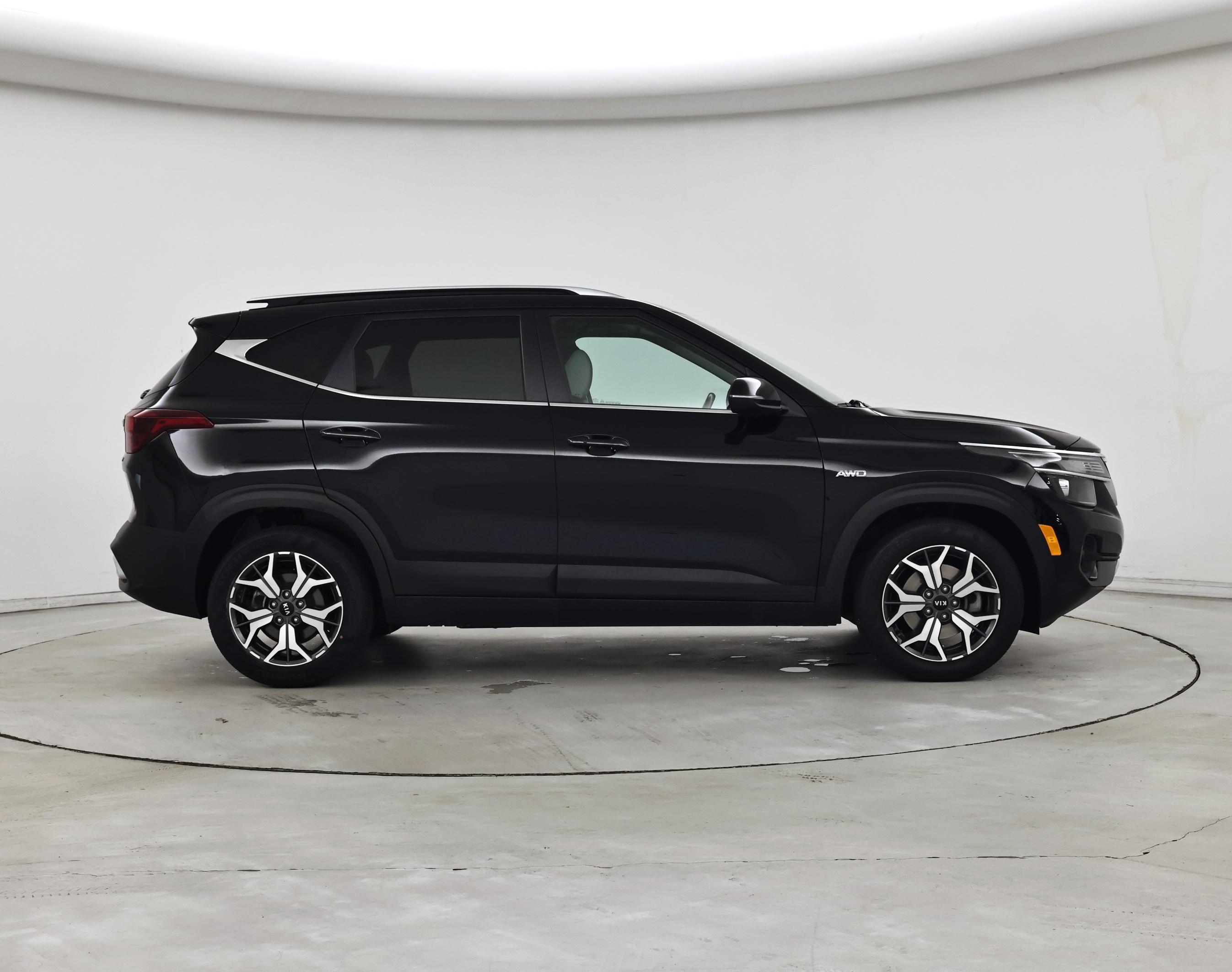 Thumbnail: 2021 Kia Seltos - 7