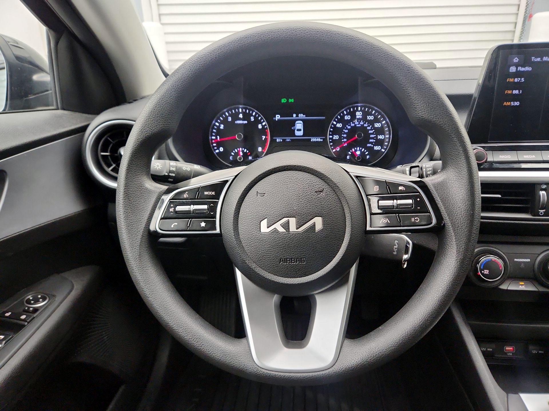 Thumbnail: 2023 Kia Forte - 10