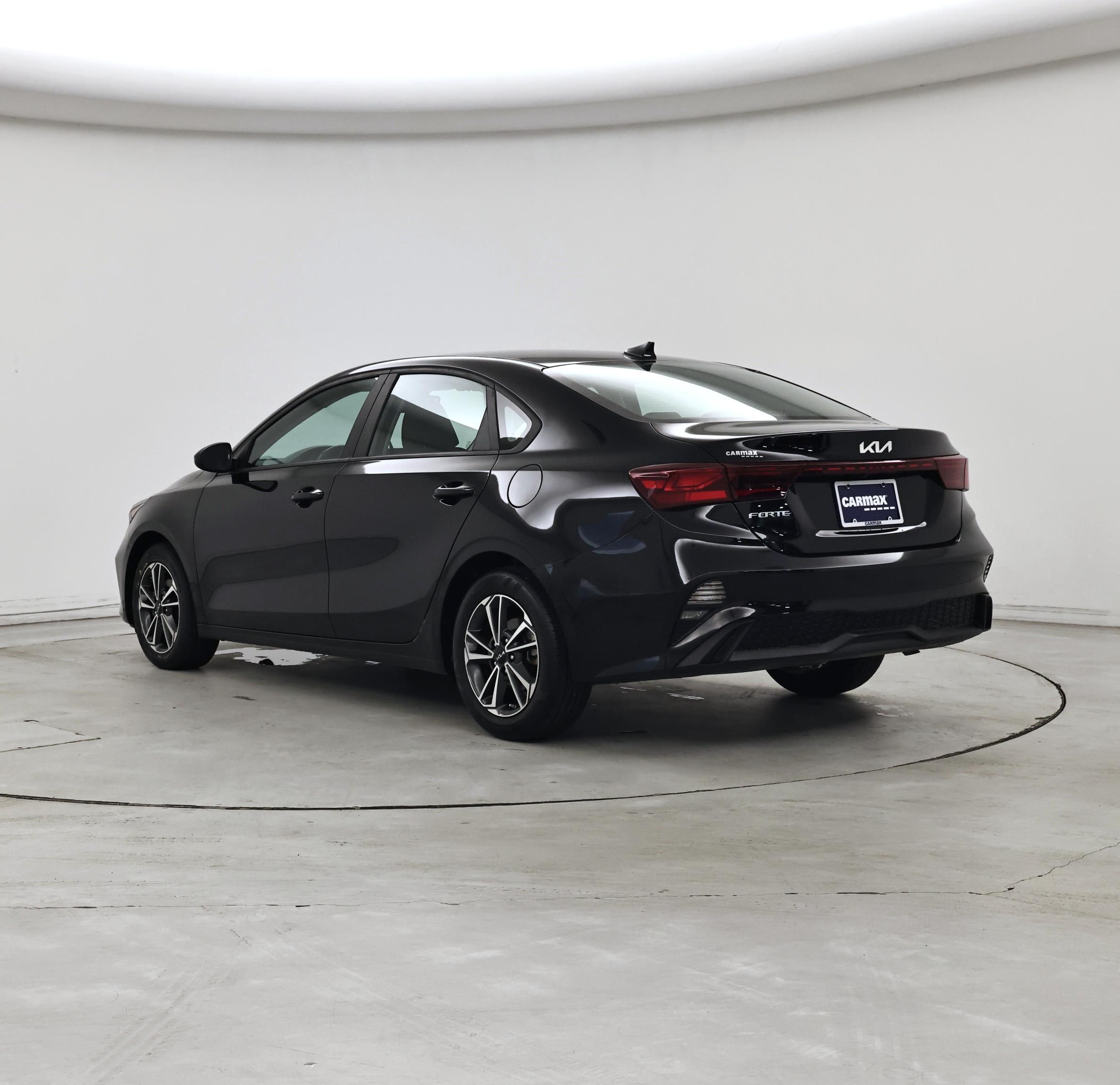 Thumbnail: 2023 Kia Forte - 2