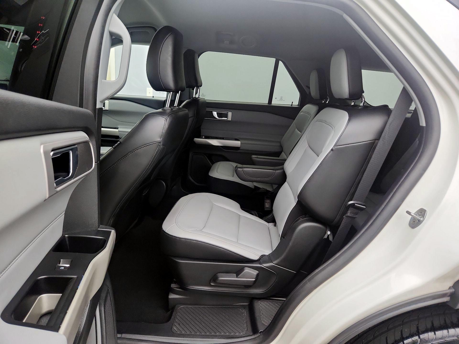 Thumbnail: 2021 Ford Explorer - 20