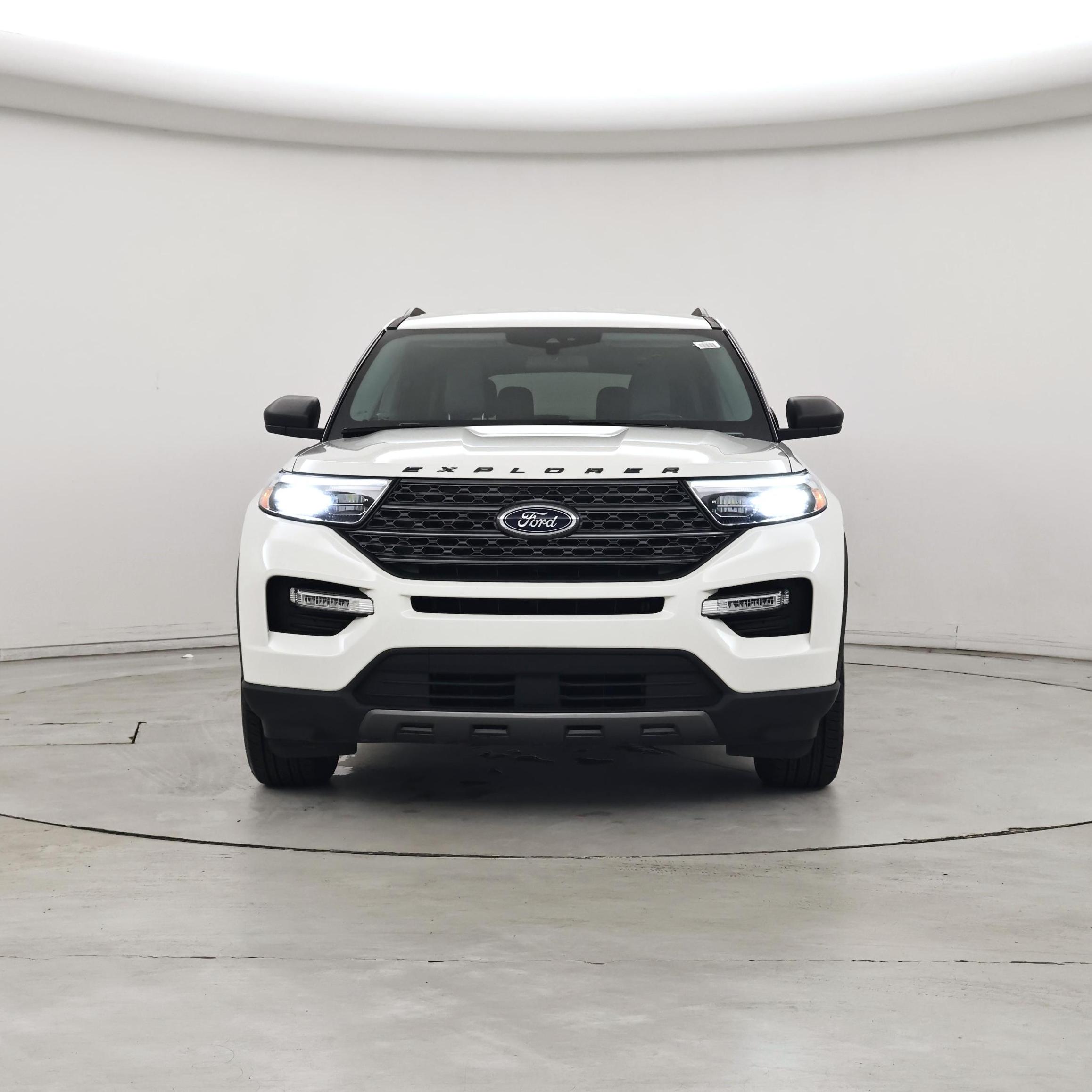 Thumbnail: 2021 Ford Explorer - 5