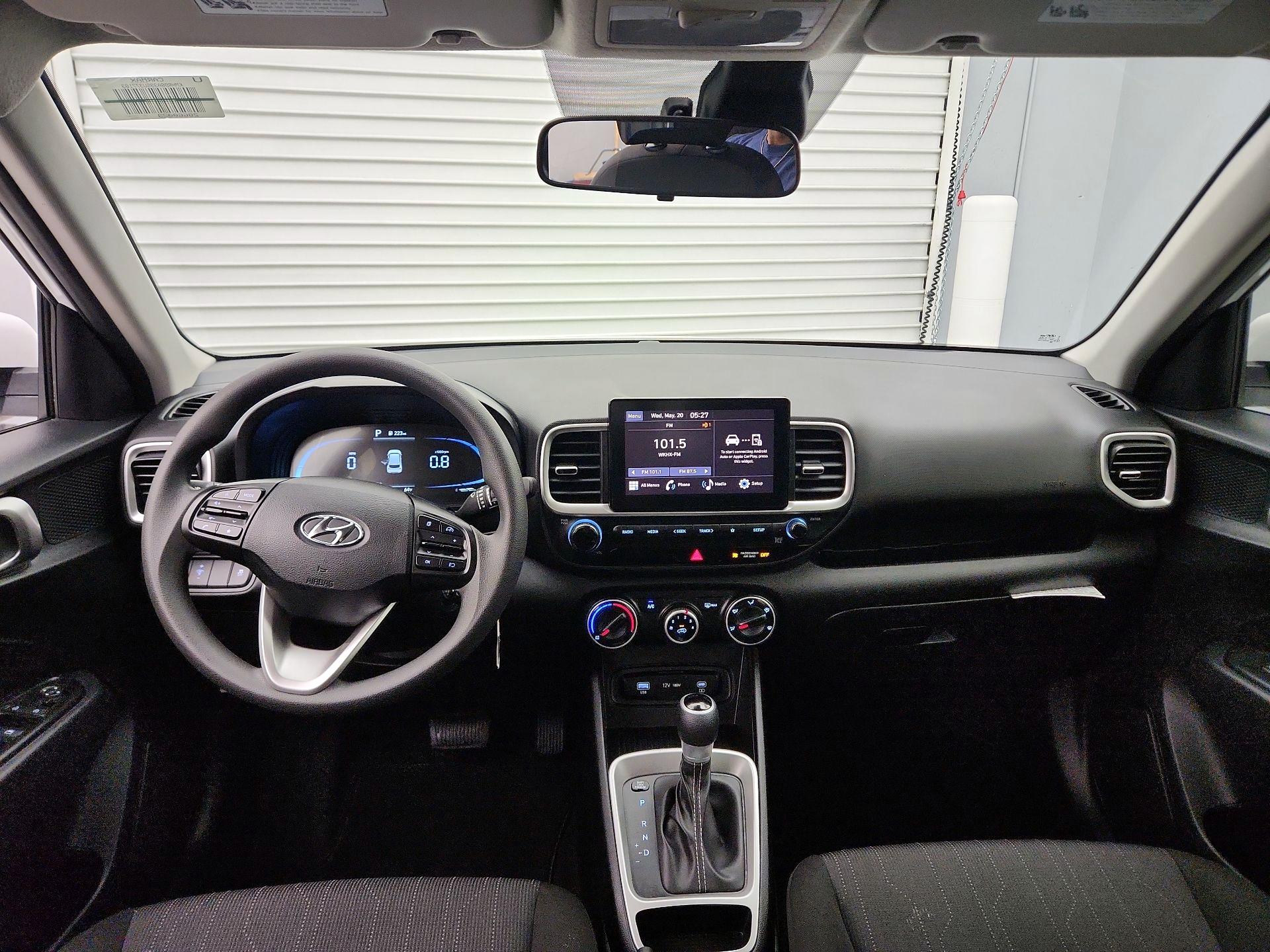 Thumbnail: 2025 Hyundai Venue - 9