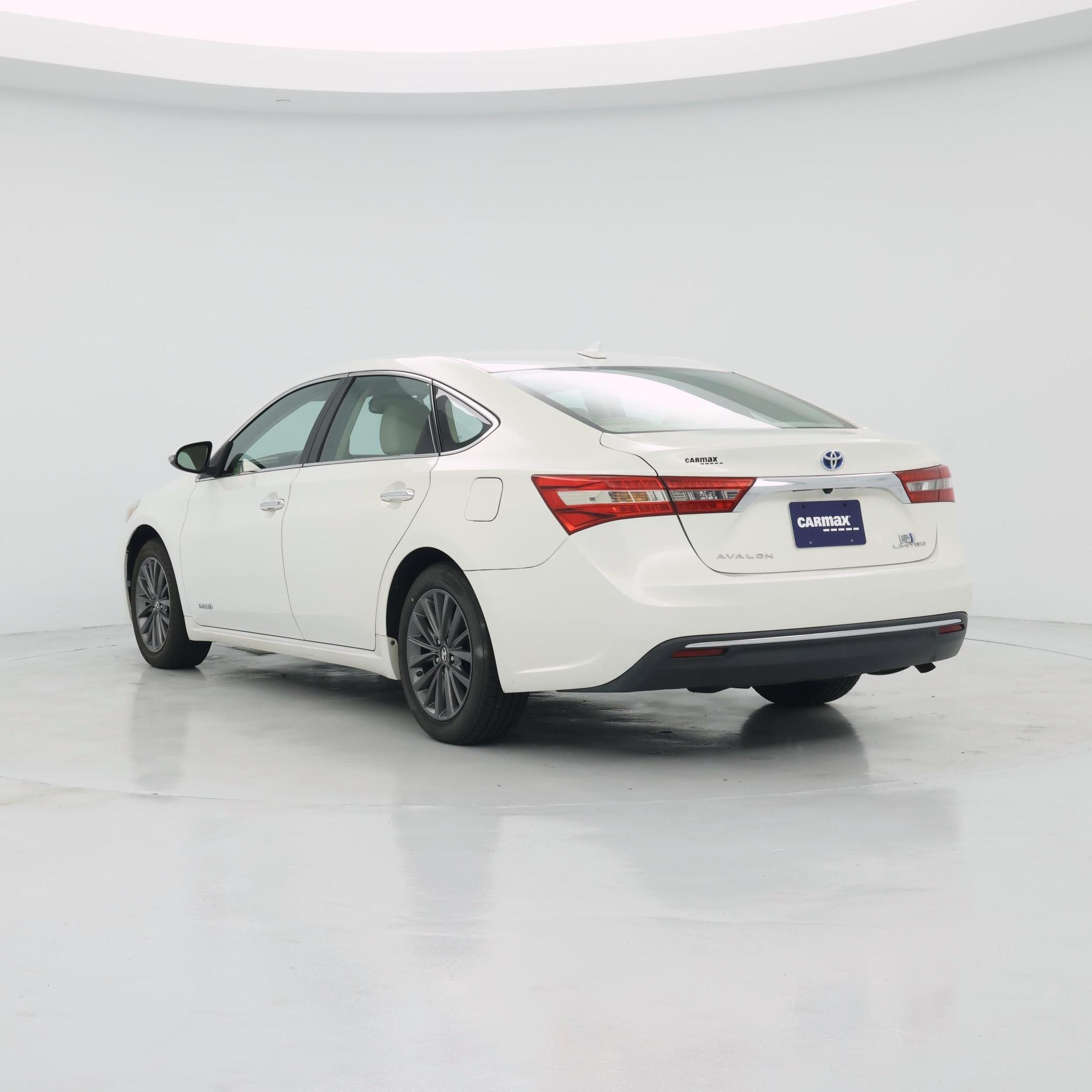 Thumbnail: 2016 Toyota Avalon - 2