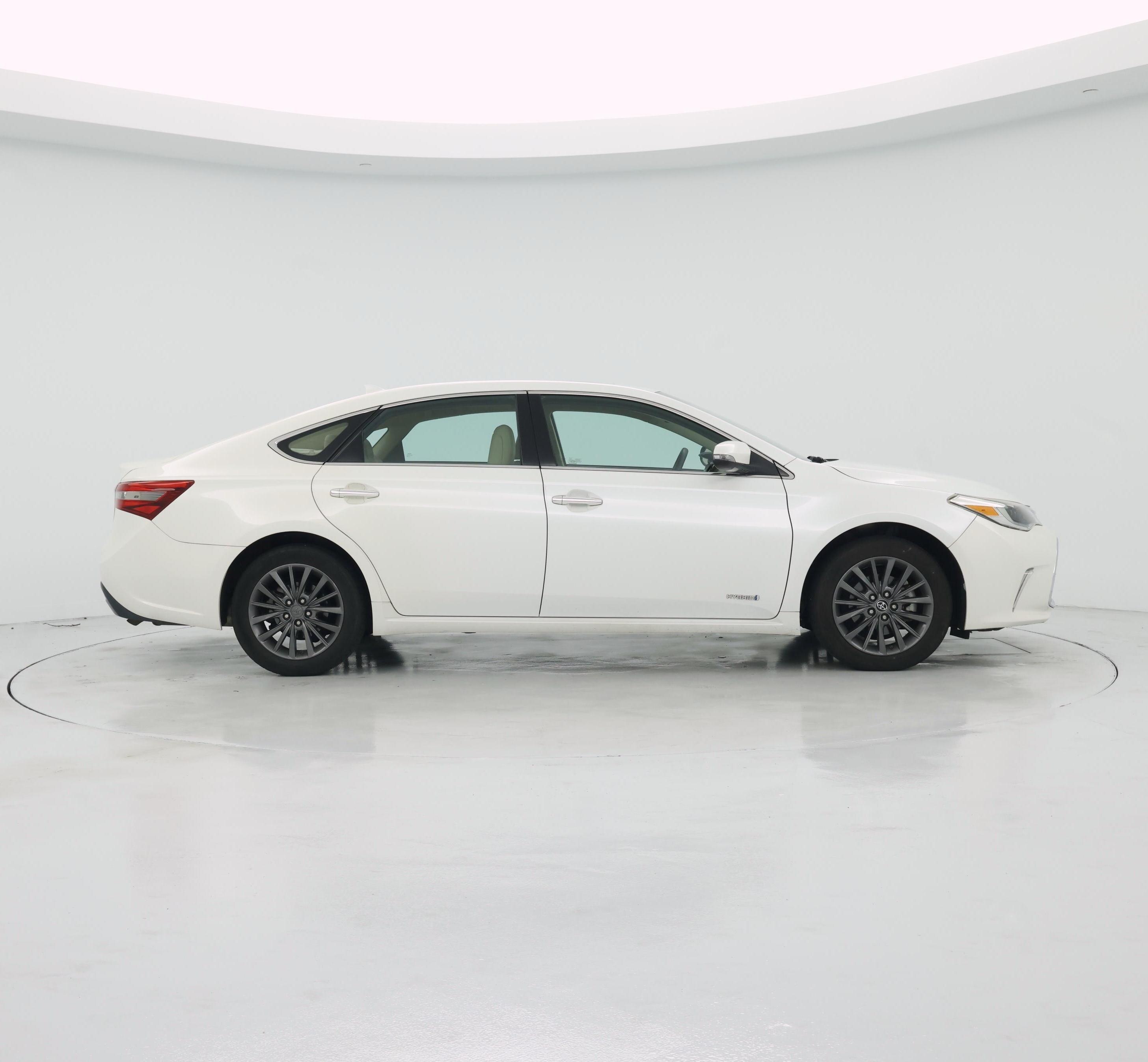 Thumbnail: 2016 Toyota Avalon - 7
